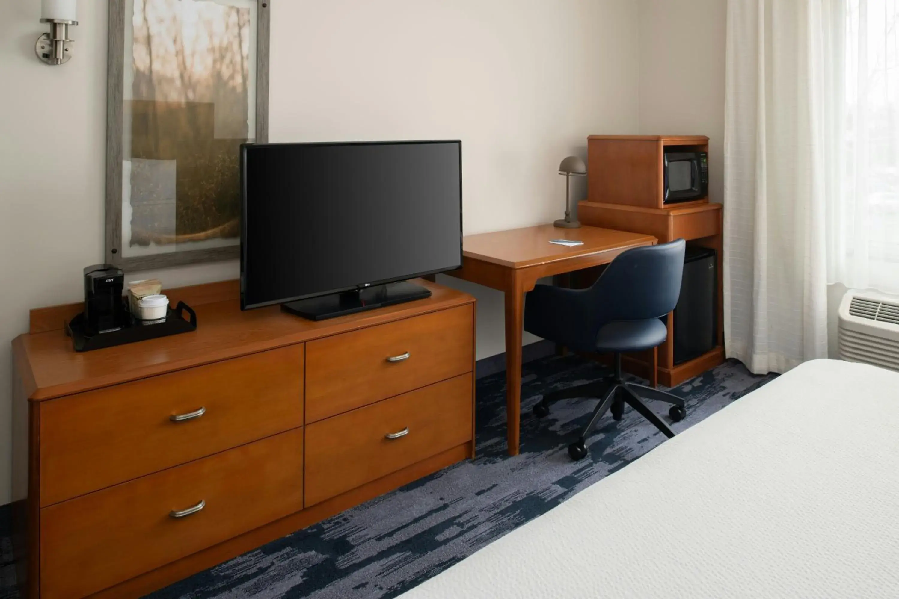 King Room in Fairfield Inn & Suites Santa Maria King Room in Fairfield Inn & Suites Santa Maria