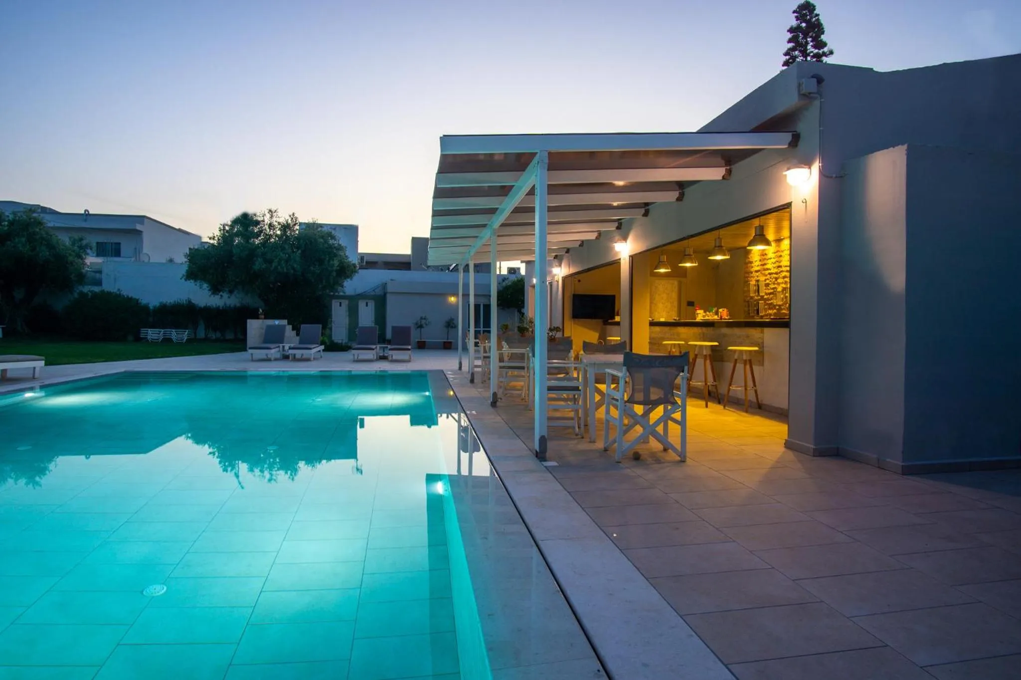 Property building in Golden Sun Boutique