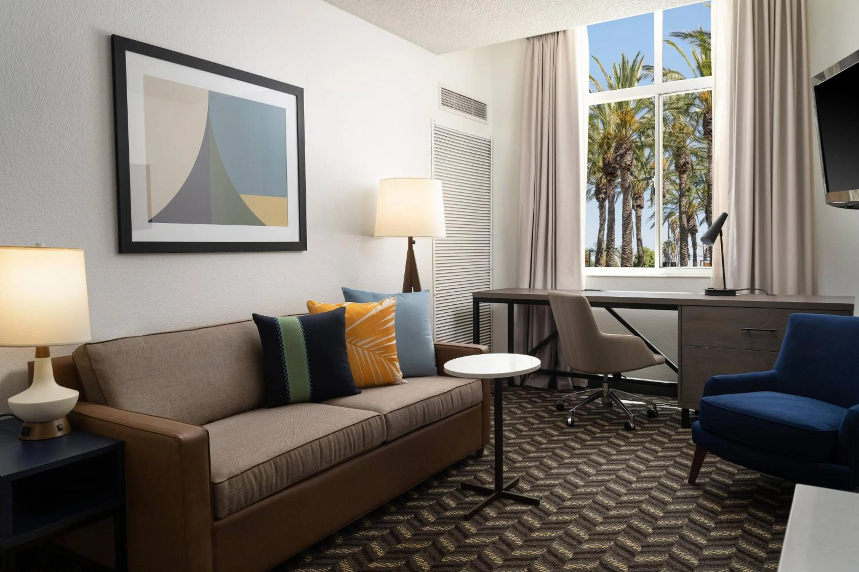 Living room in Residence Inn by Marriott Anaheim Resort Area/Garden Grove