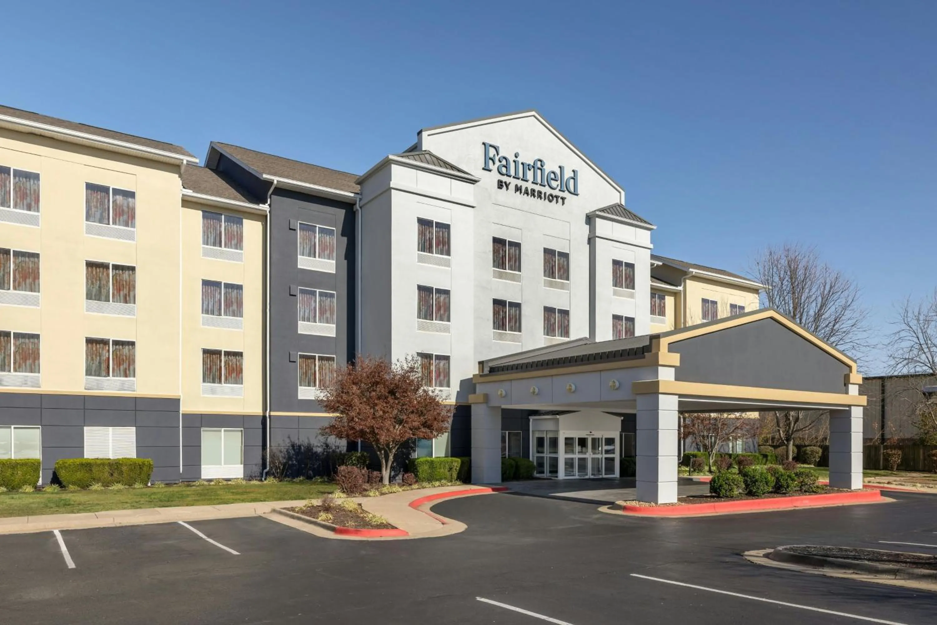 Property building in Fairfield Inn & Suites by Marriott Springdale