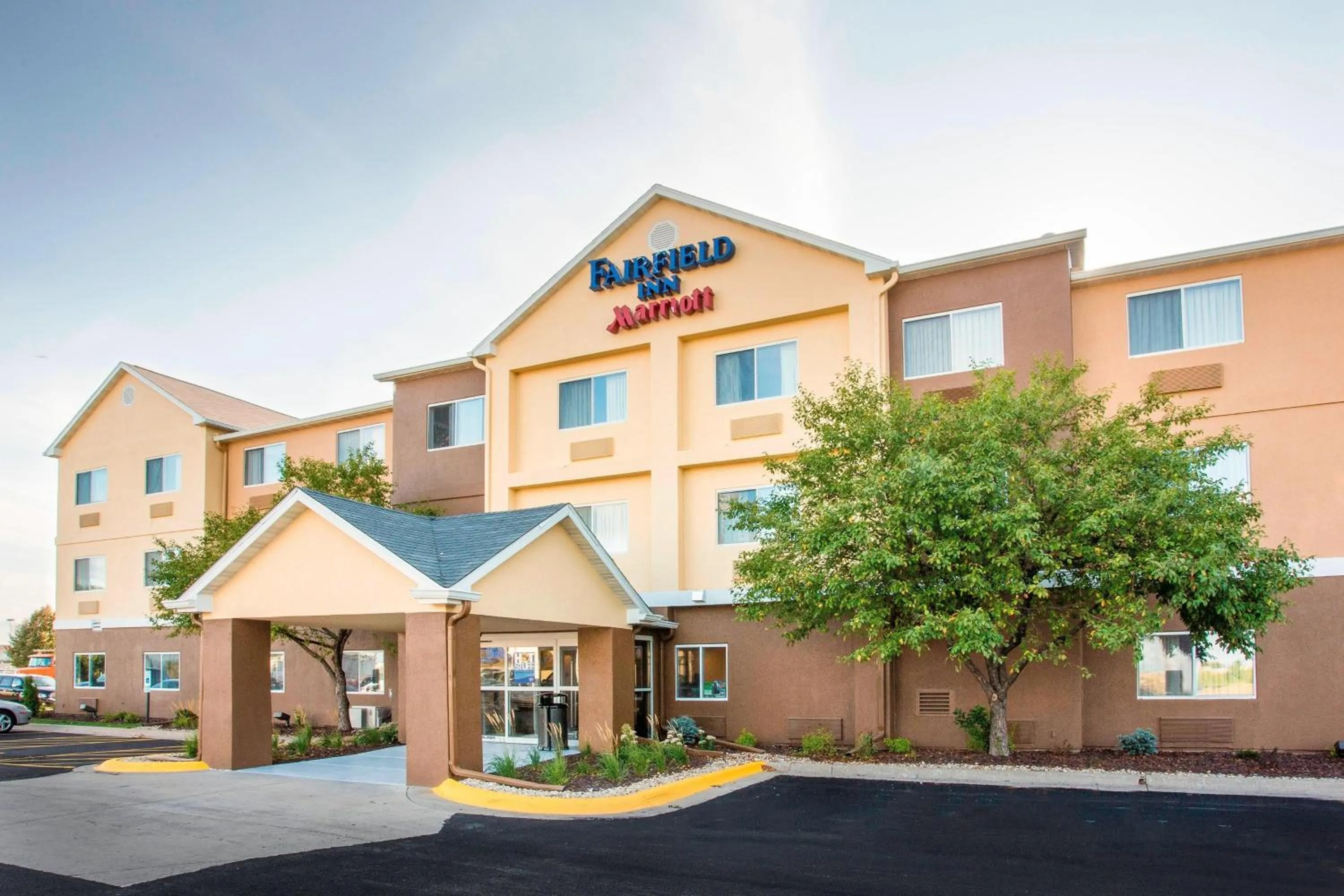 Property building in Fairfield Inn & Suites Peru