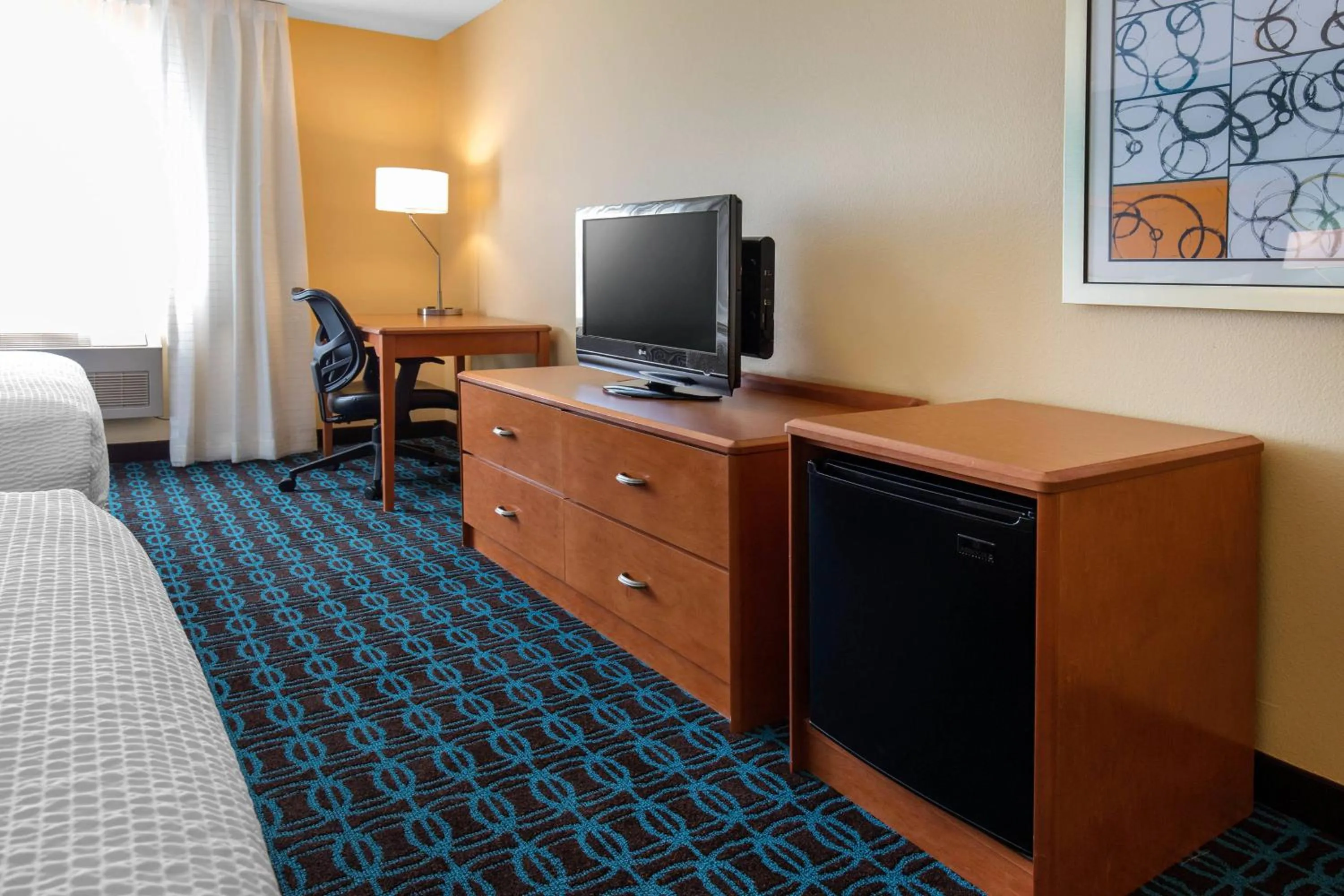 Photo of the whole room, Bed in AmericInn by Wyndham St Cloud MN Shopping Area