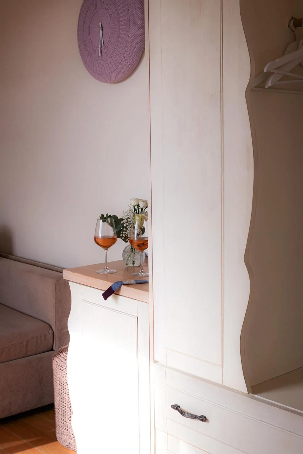 wardrobe in Hôtel Eze Hermitage