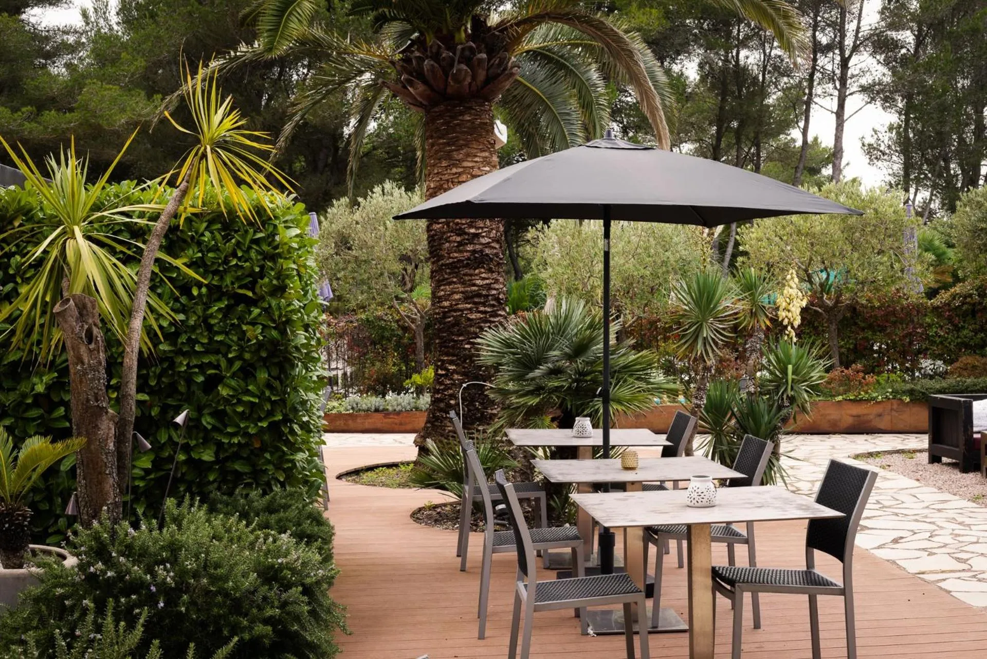 Patio in Hôtel Eze Hermitage