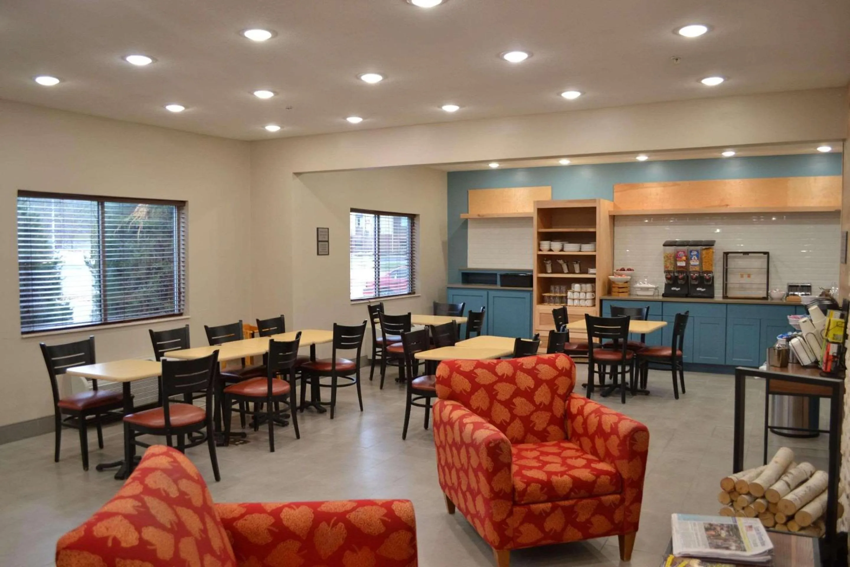 Lobby or reception in Country Inn & Suites by Radisson, Fairview Heights, IL
