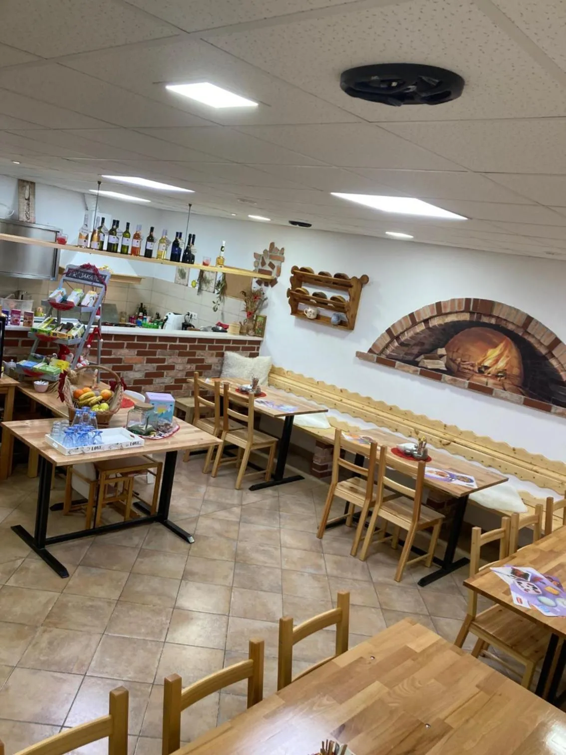 Breakfast in Aparthotel Pr' Jakapč'