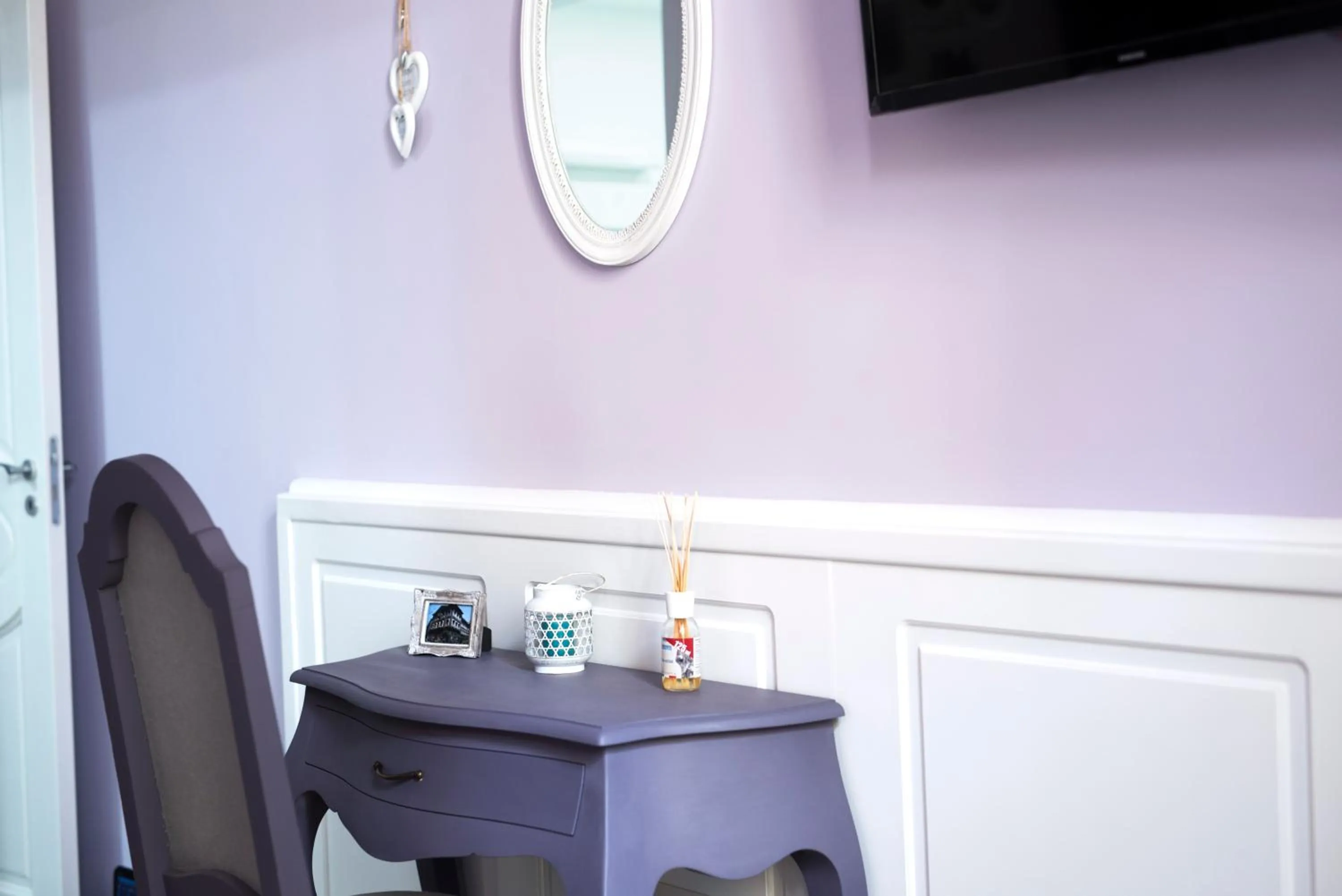 Decorative detail in Dimora Partenopea