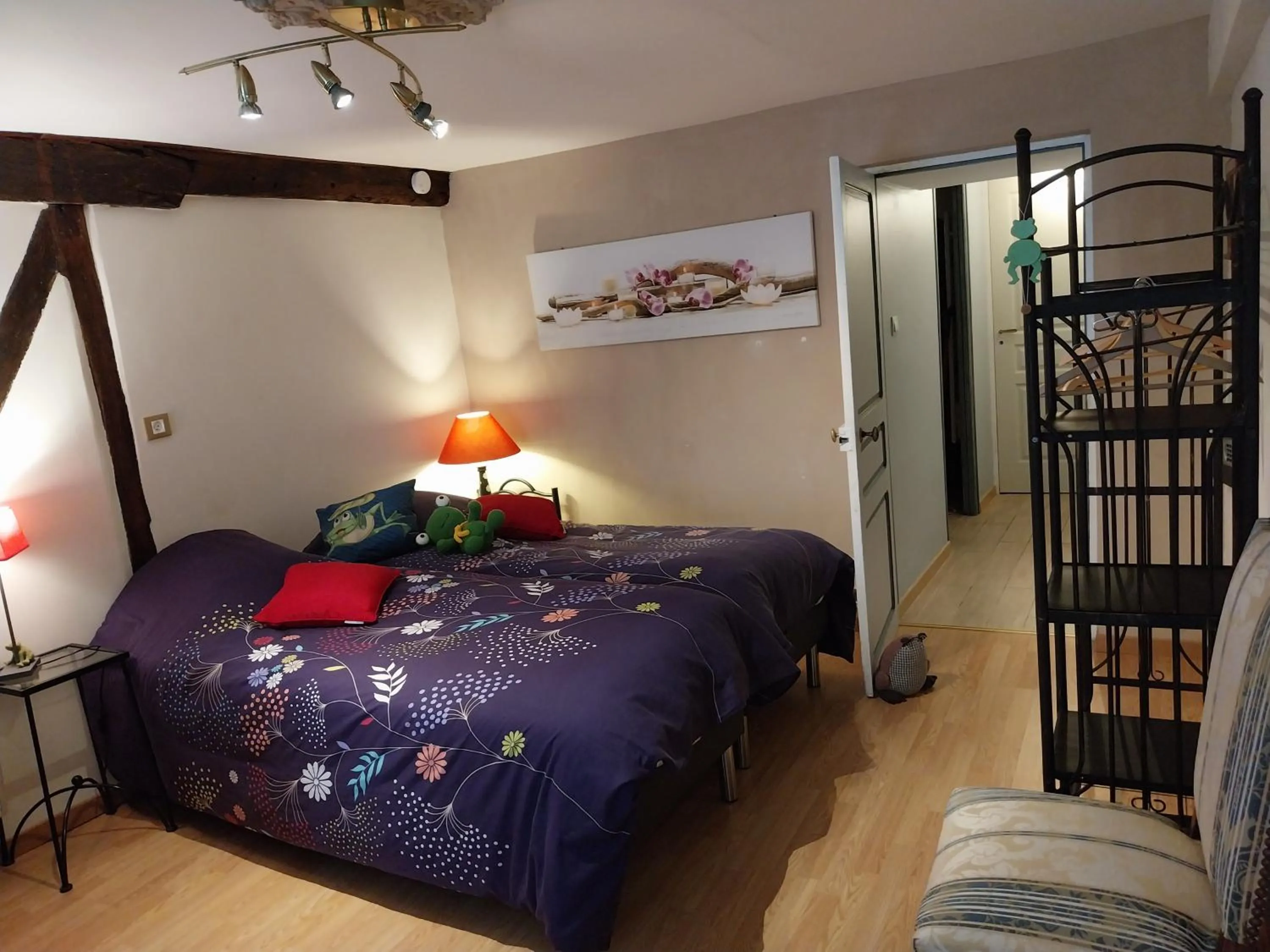 Bed in La CRAPOUNETTE