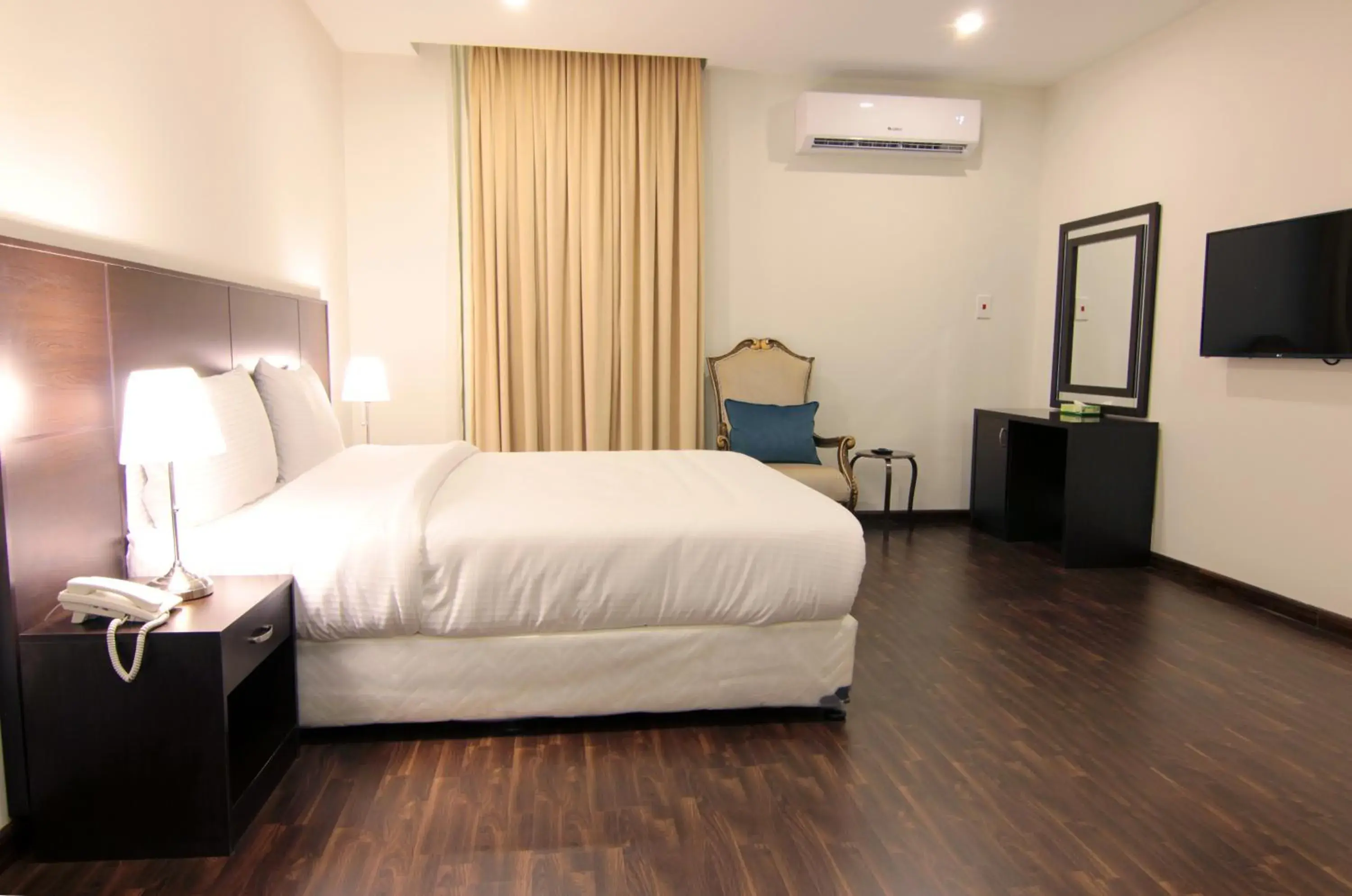 Double Room in Towlan Al Rawdah Double Room in Towlan Al Rawdah