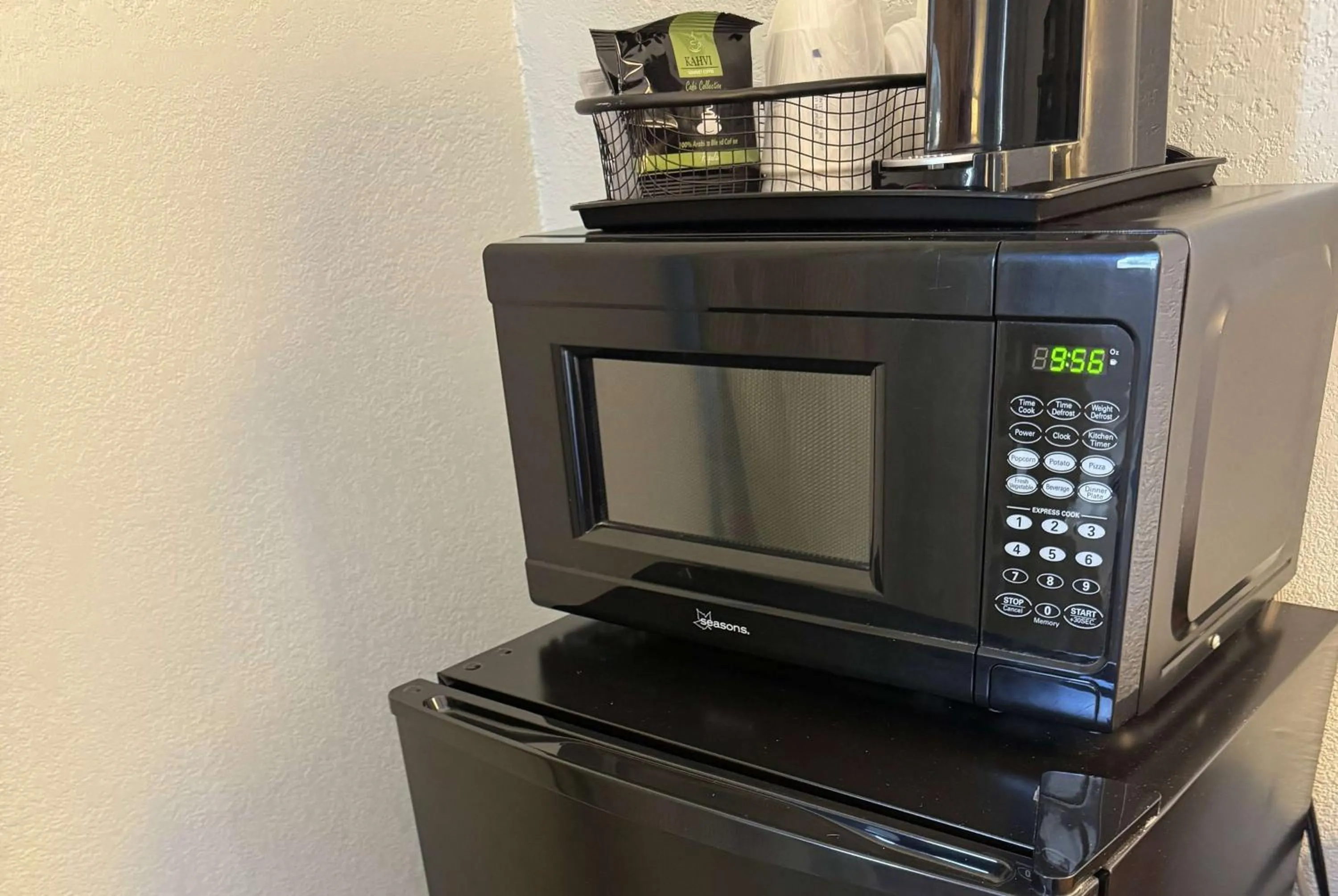 Photo of the whole room in Wingate by Wyndham Sioux City