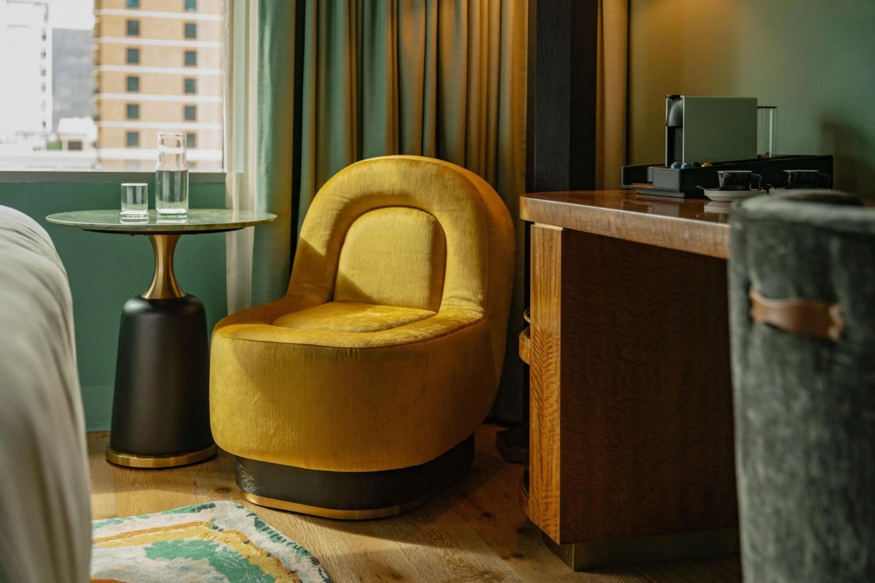 Photo of the whole room in W Austin