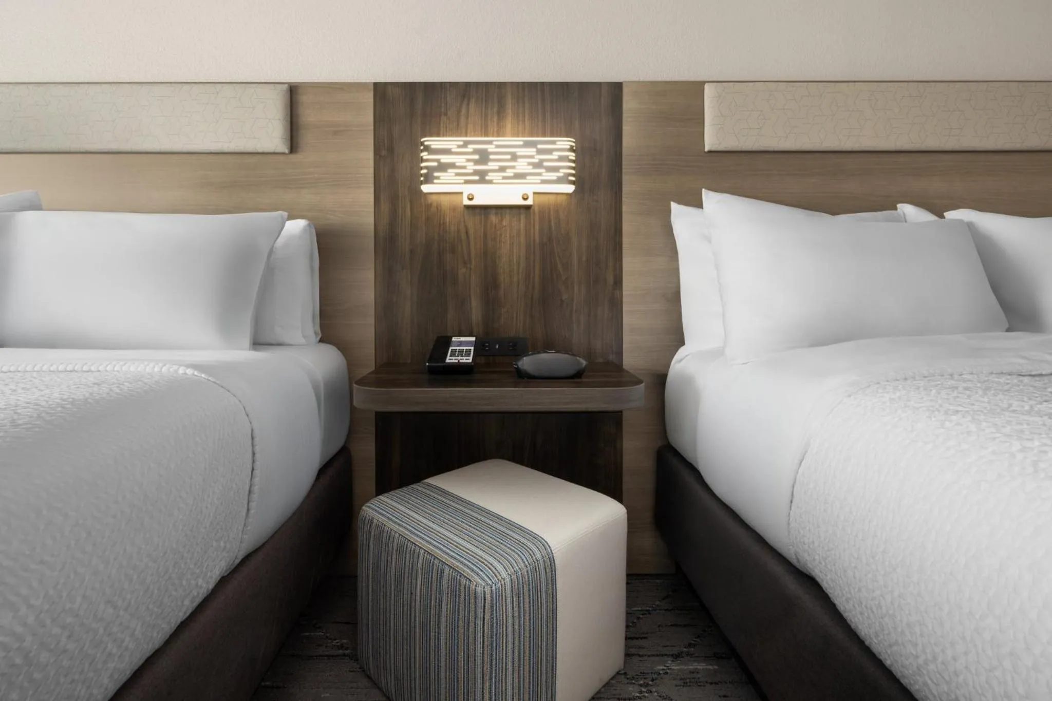 Photo of the whole room, Bed in Holiday Inn Express Tifton by IHG