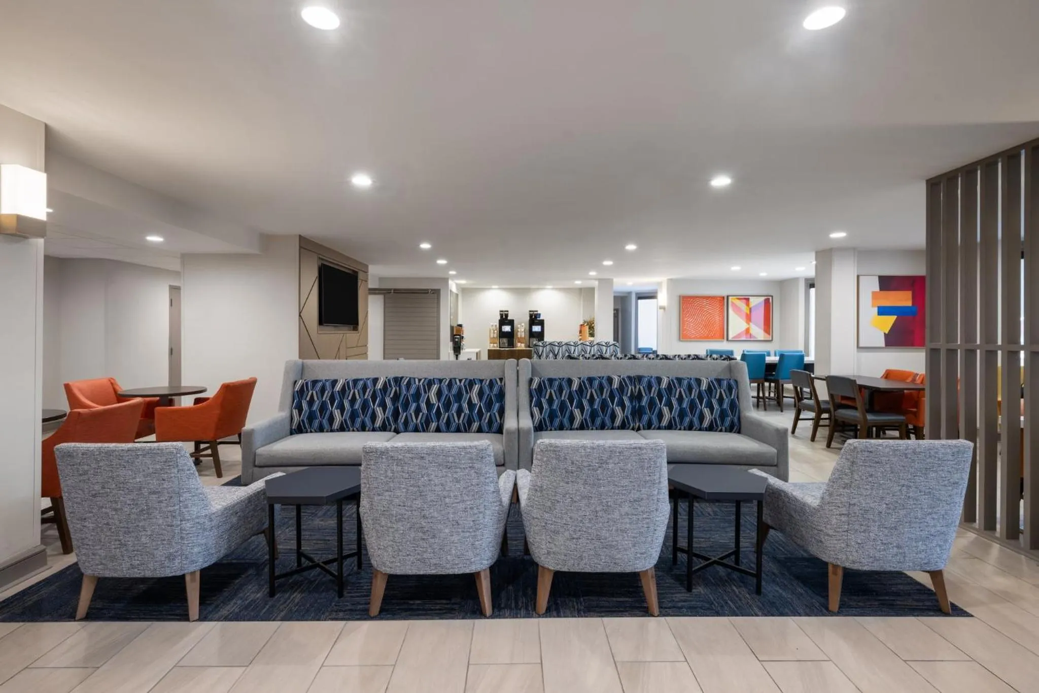 Property building in Holiday Inn Express Tifton by IHG