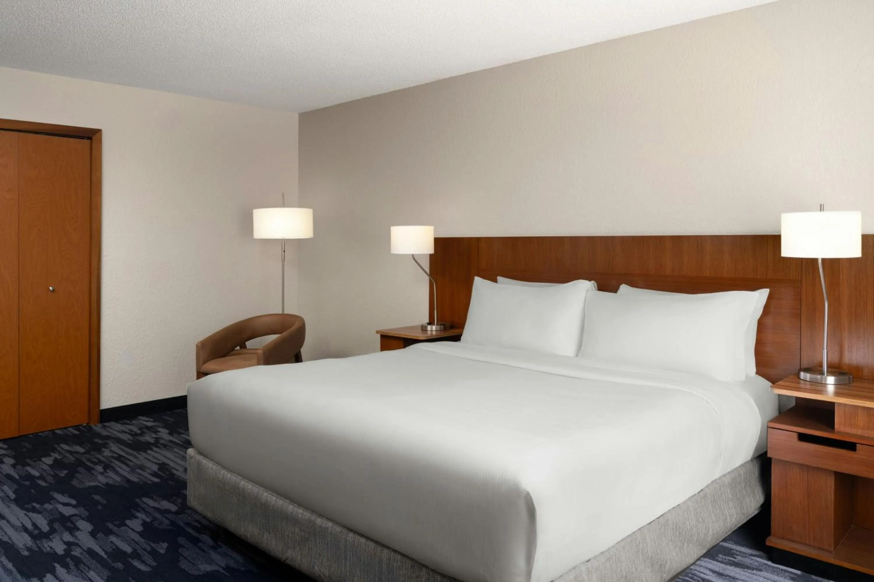 Photo of the whole room, Bed in Fairfield Inn and Suites by Marriott Tifton