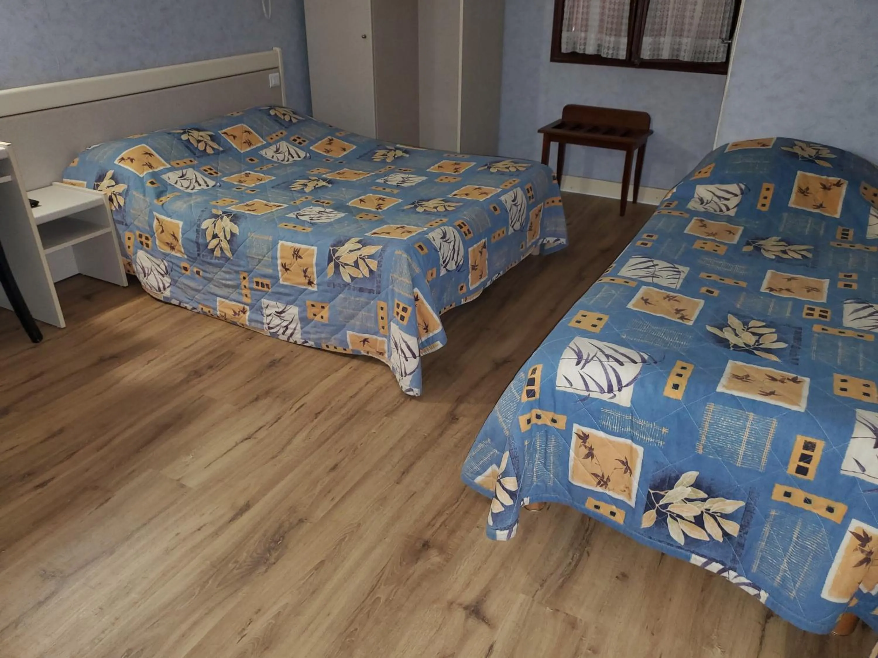 Property building in Hotel des Voyageurs