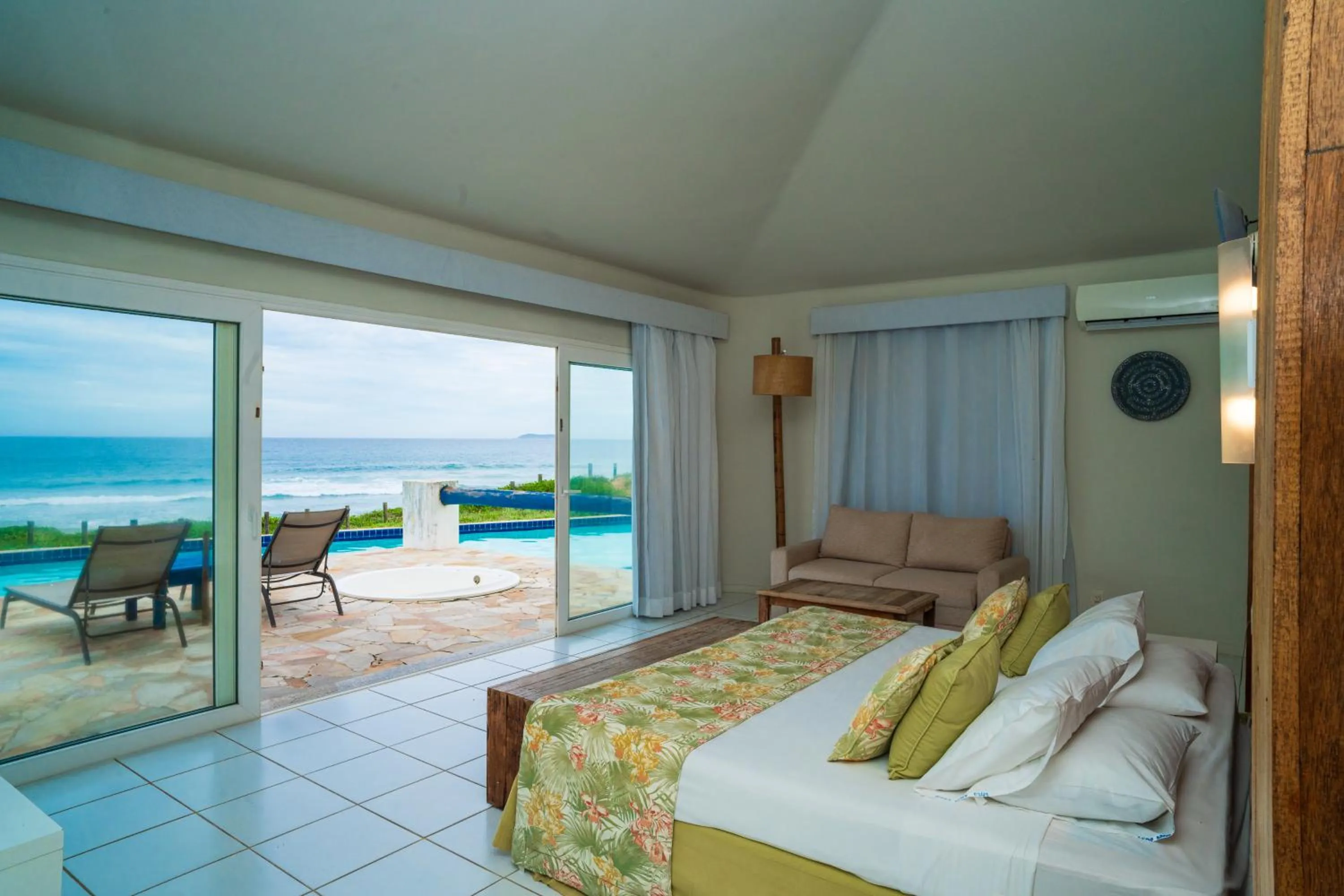 Beach, Bed in Búzios Beach Resort by WAM Experience