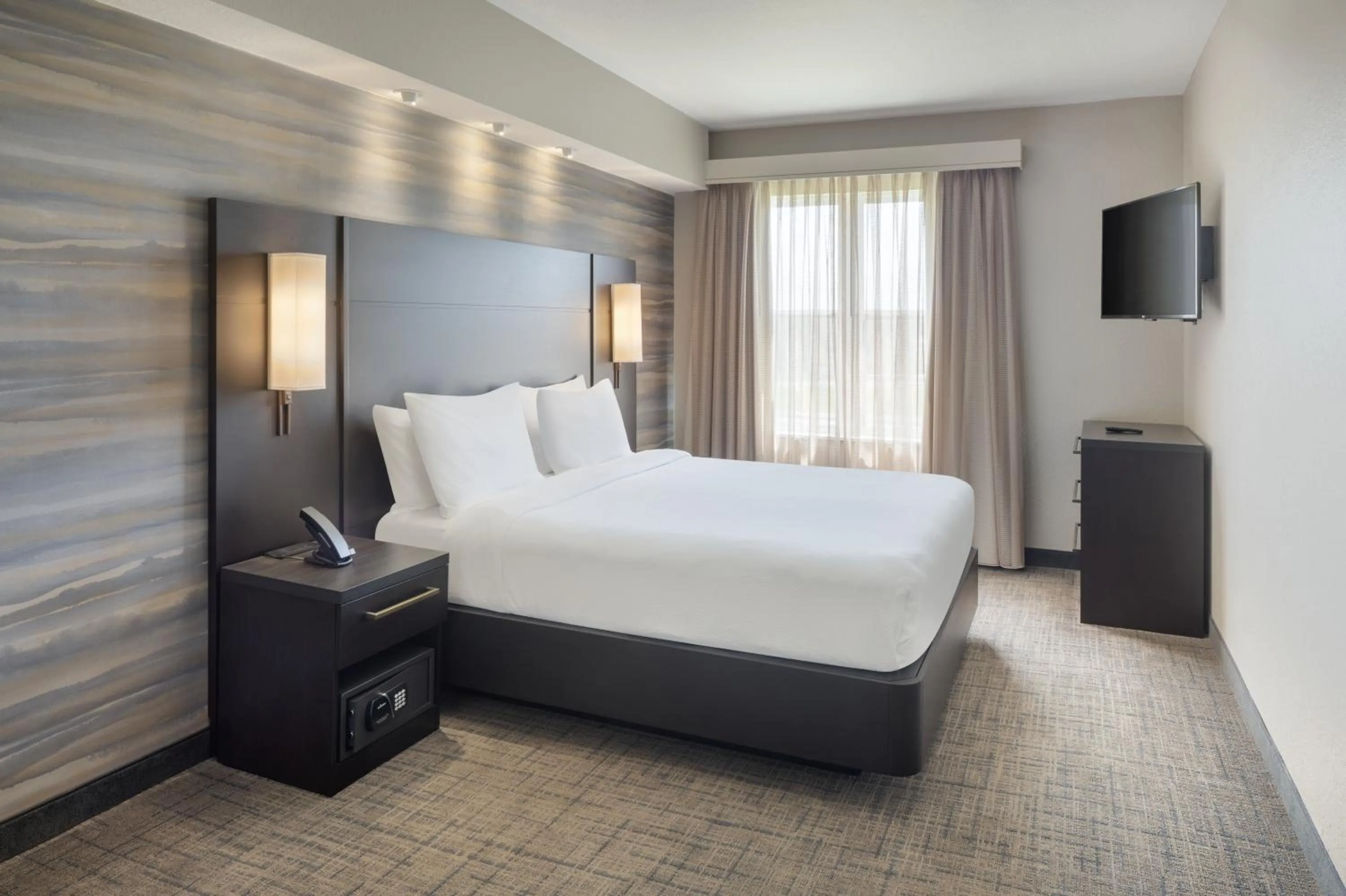 Bed in Residence Inn Tampa Suncoast Parkway at NorthPointe Village