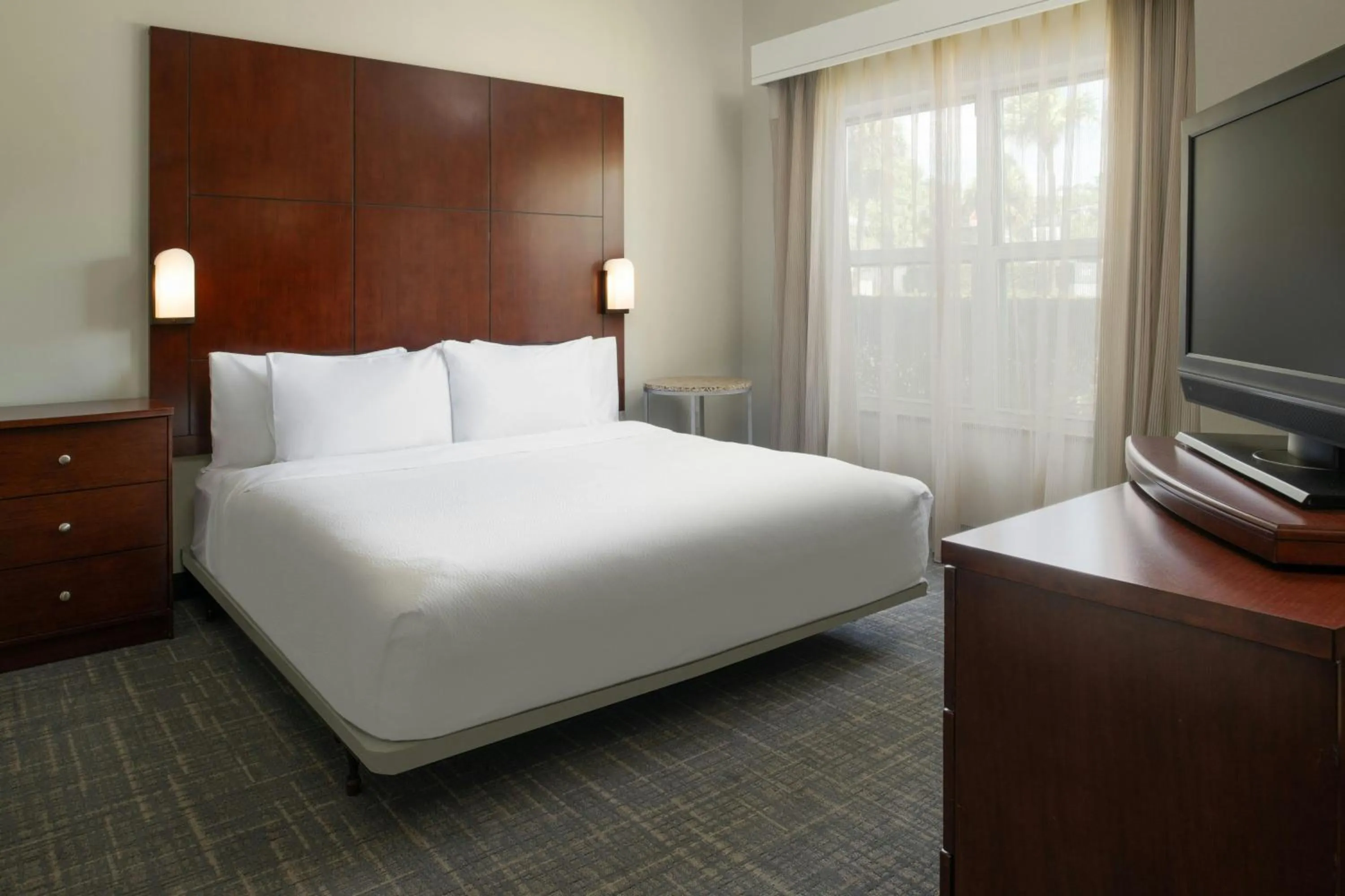 Bedroom, Bed in Residence Inn by Marriot Clearwater Downtown
