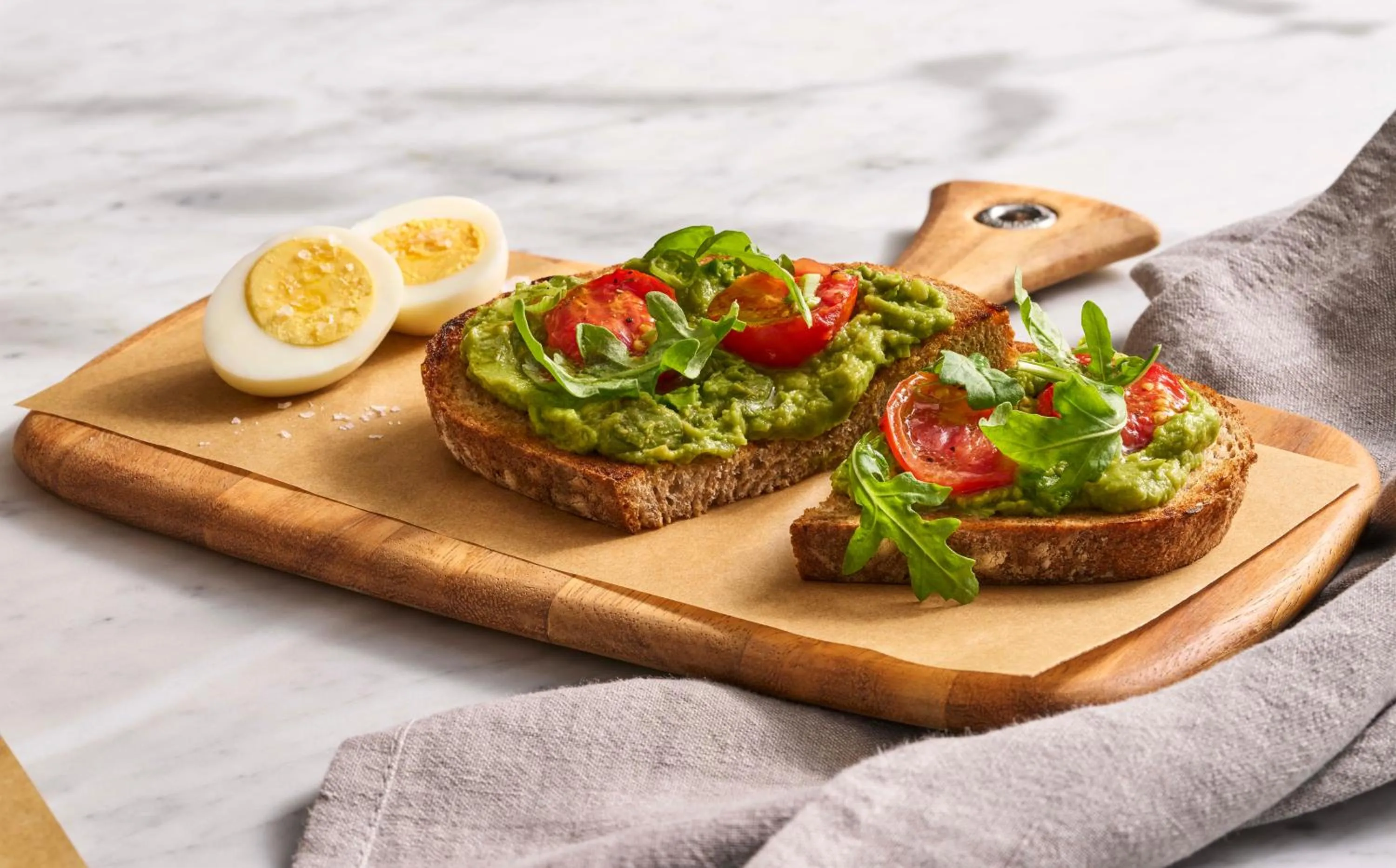 Breakfast in Courtyard Ewing Princeton