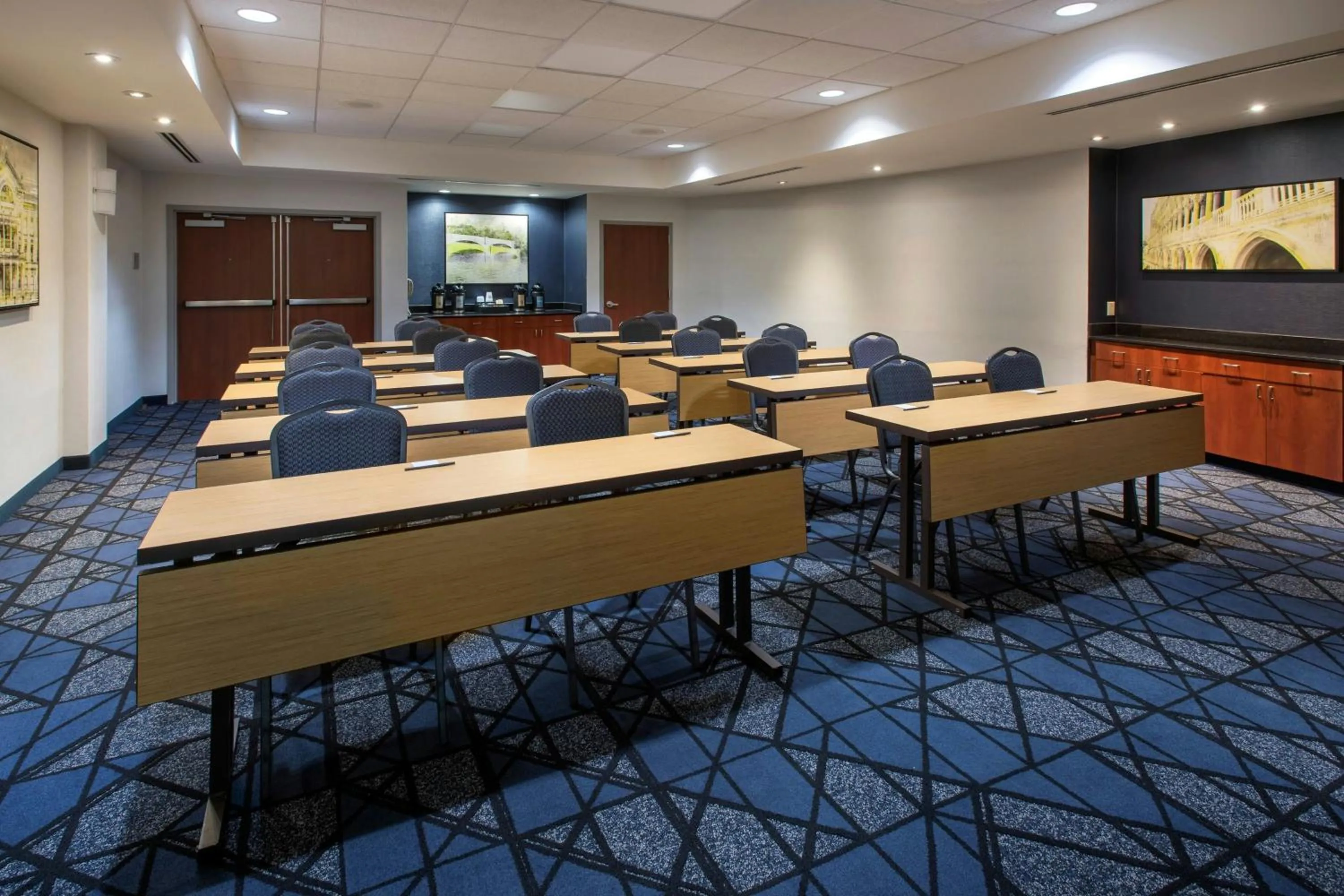 Meeting/conference room in Courtyard Ewing Princeton