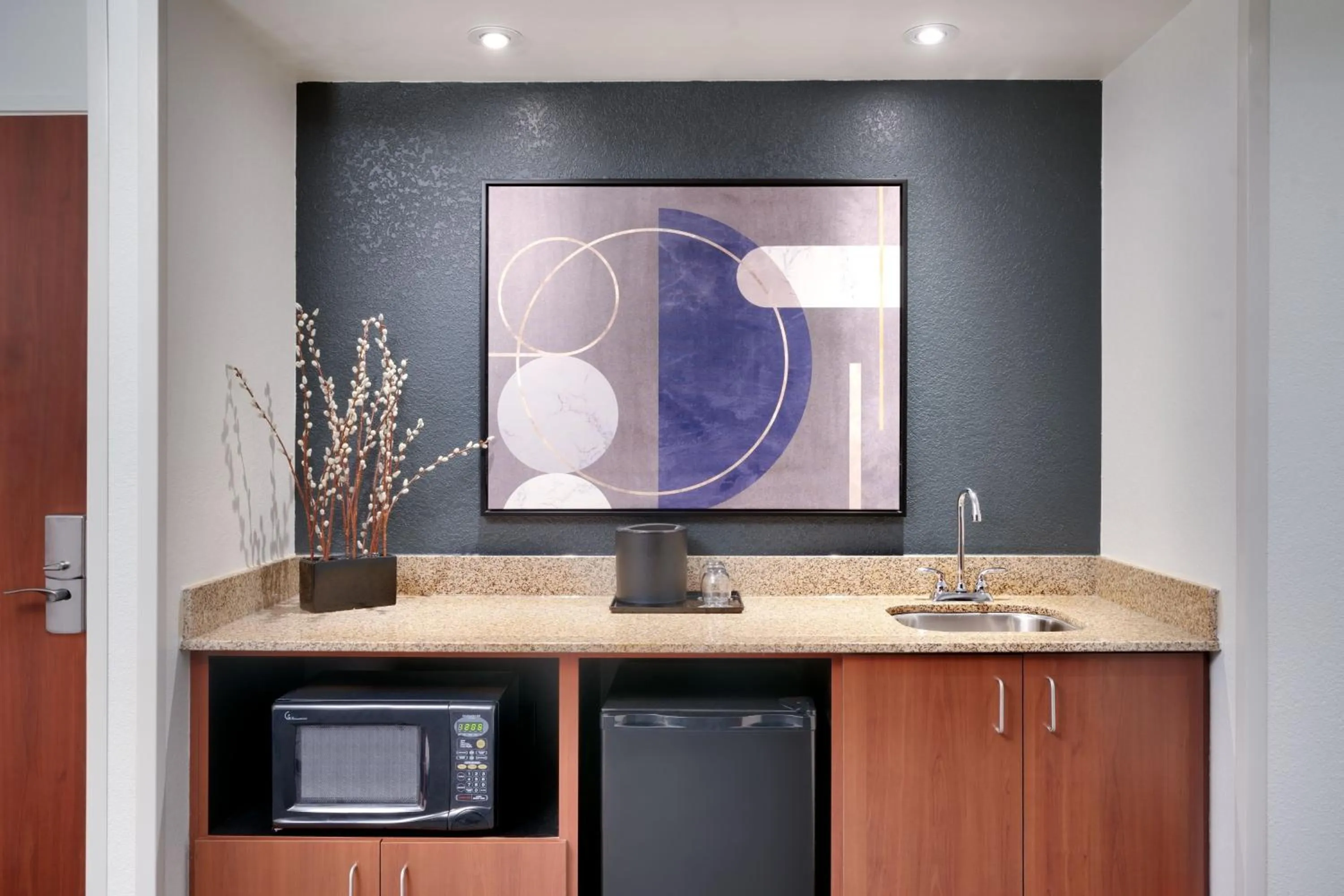 Lounge or bar in Courtyard by Marriott Johnson City