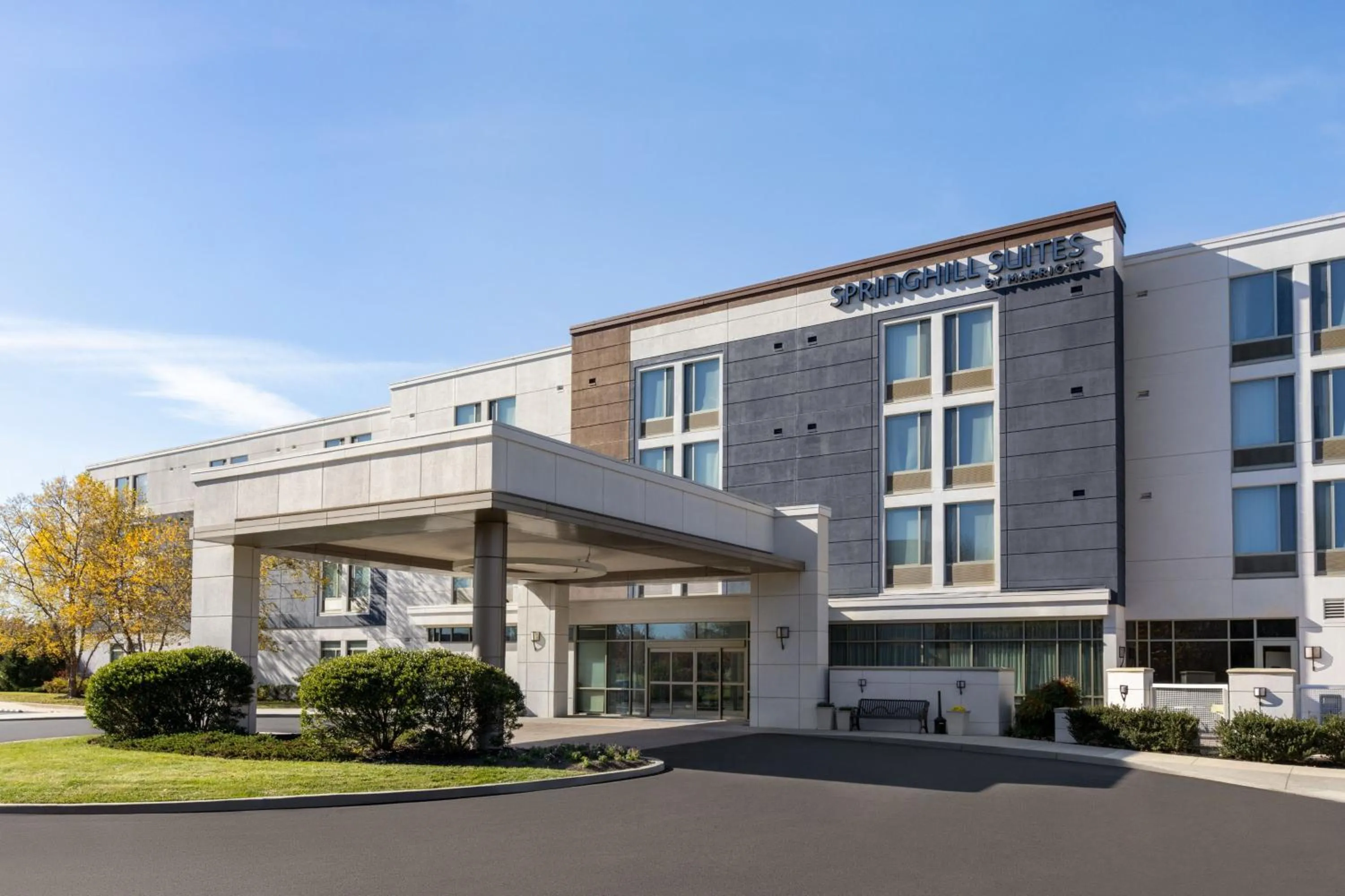 Property building in SpringHill Suites Ewing Township Princeton South