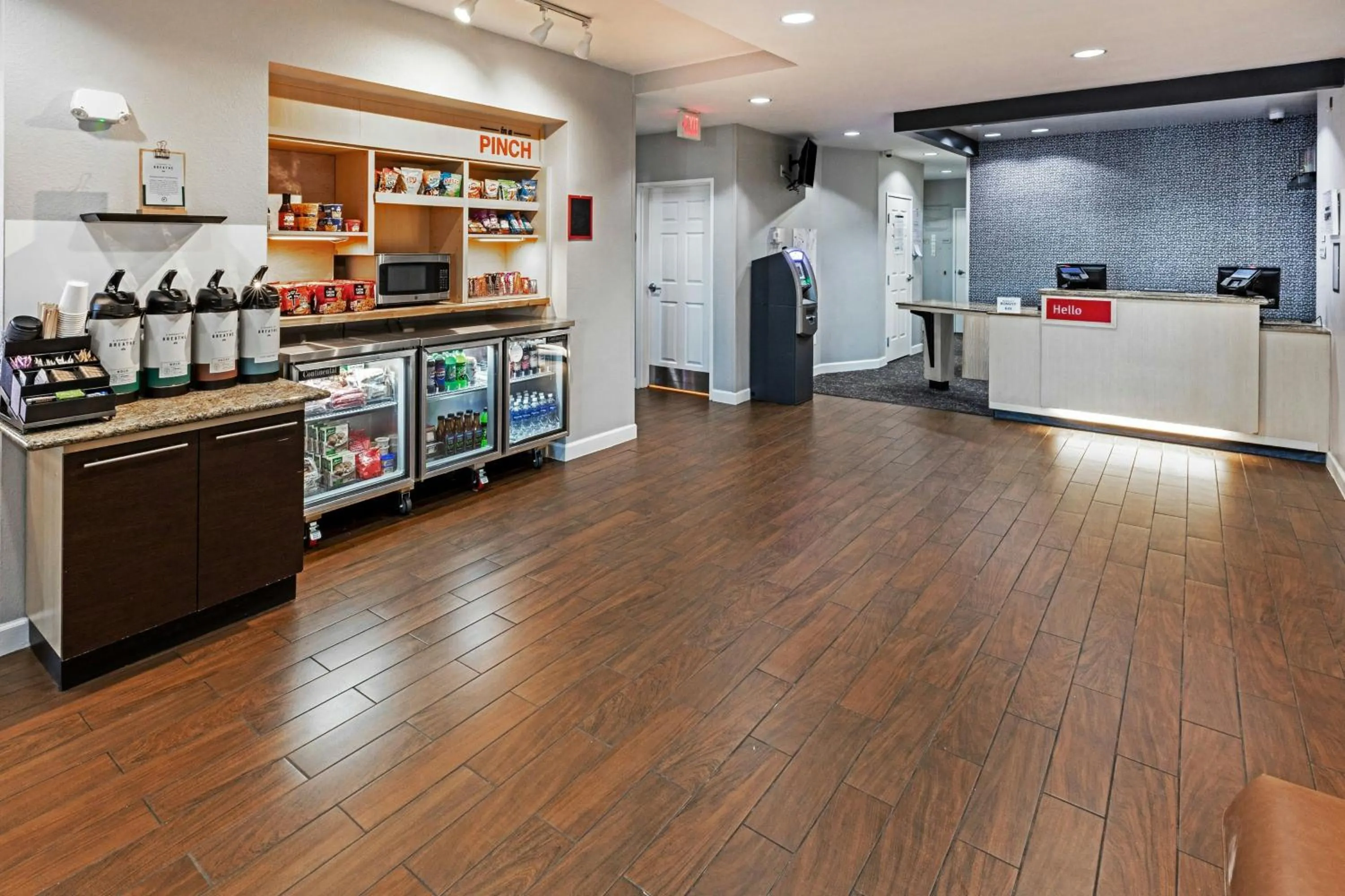 Lobby or reception in TownePlace Suites by Marriott Tulsa Broken Arrow