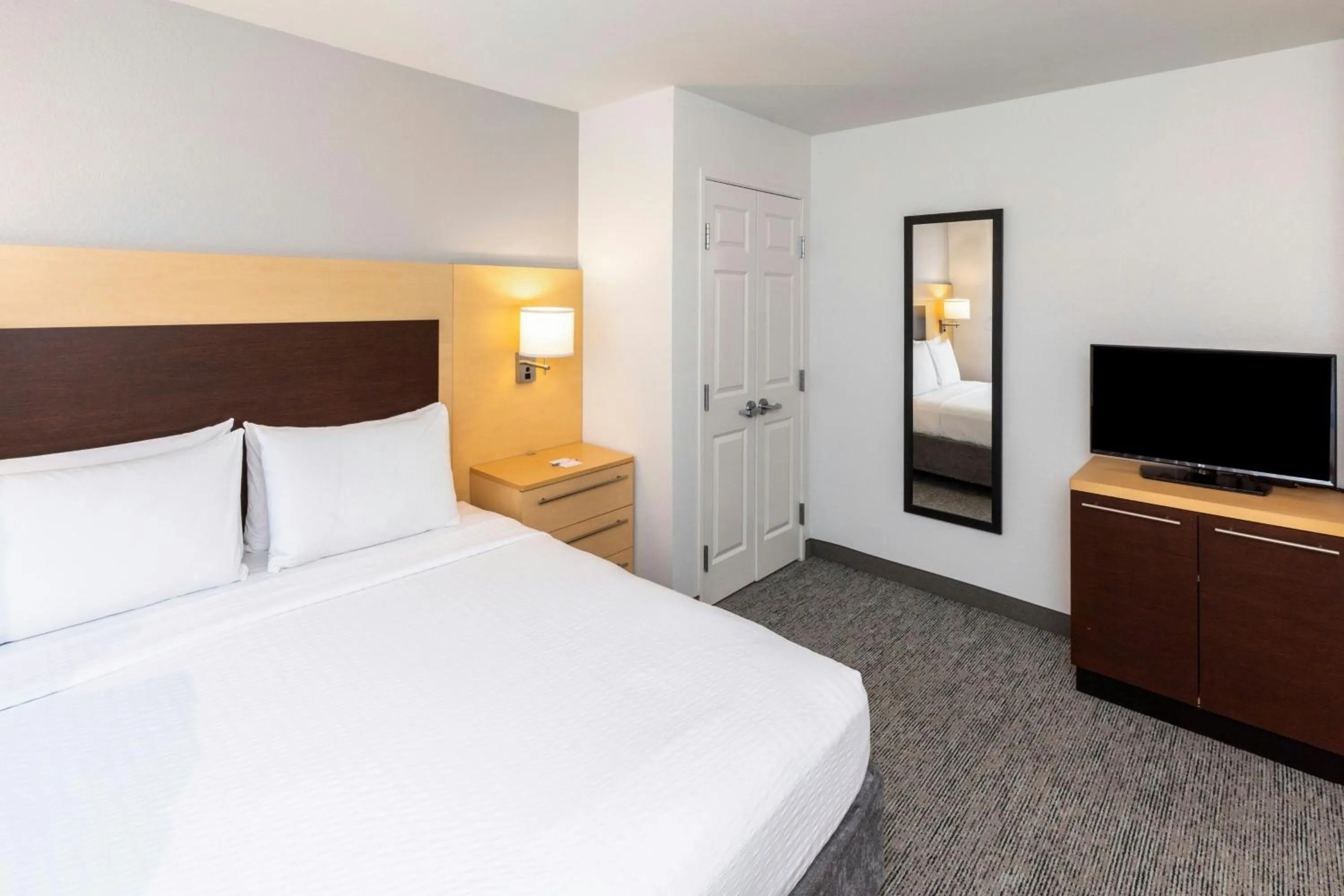 Bedroom, Bed in TownePlace Suites by Marriott Tulsa Broken Arrow