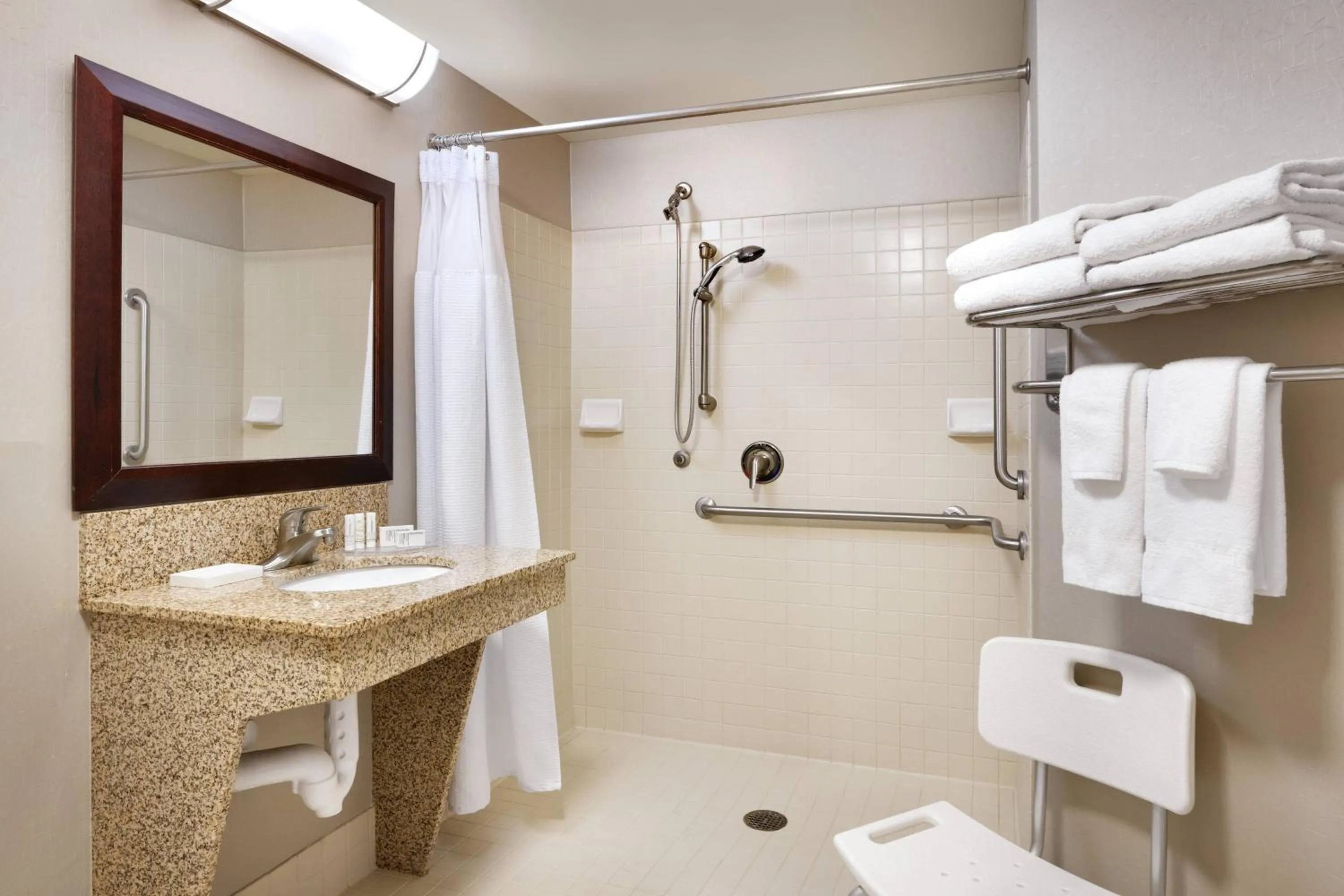 Bathroom in SpringHill Suites Thatcher