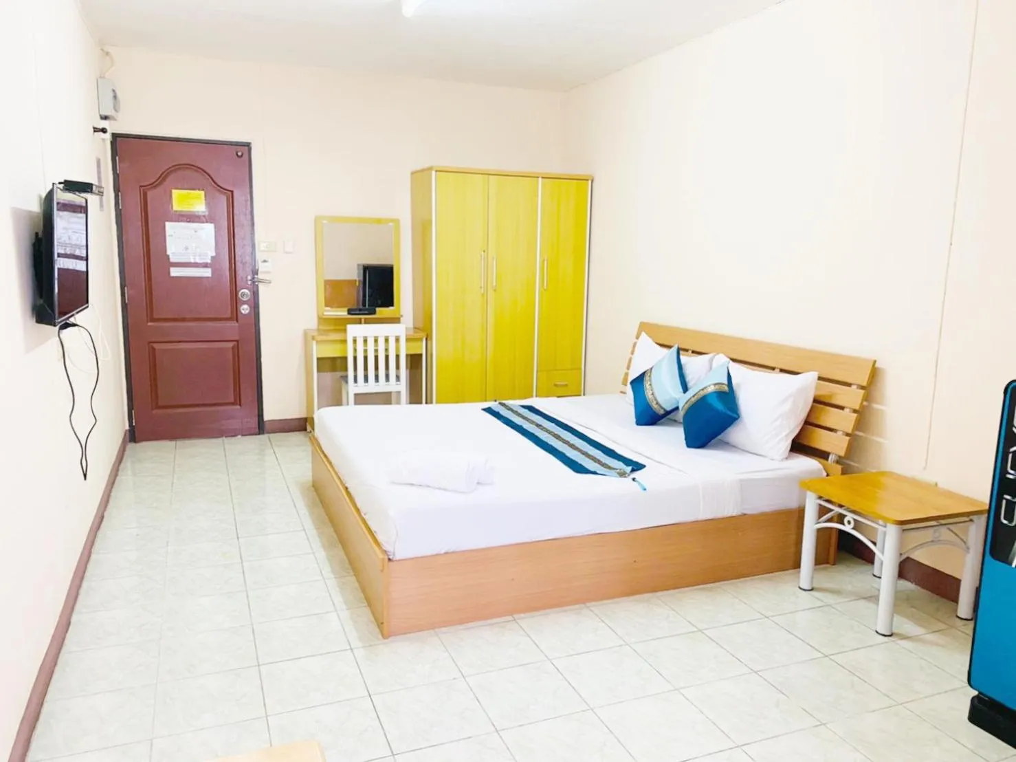 Bedroom, Bed in Goody Hotel