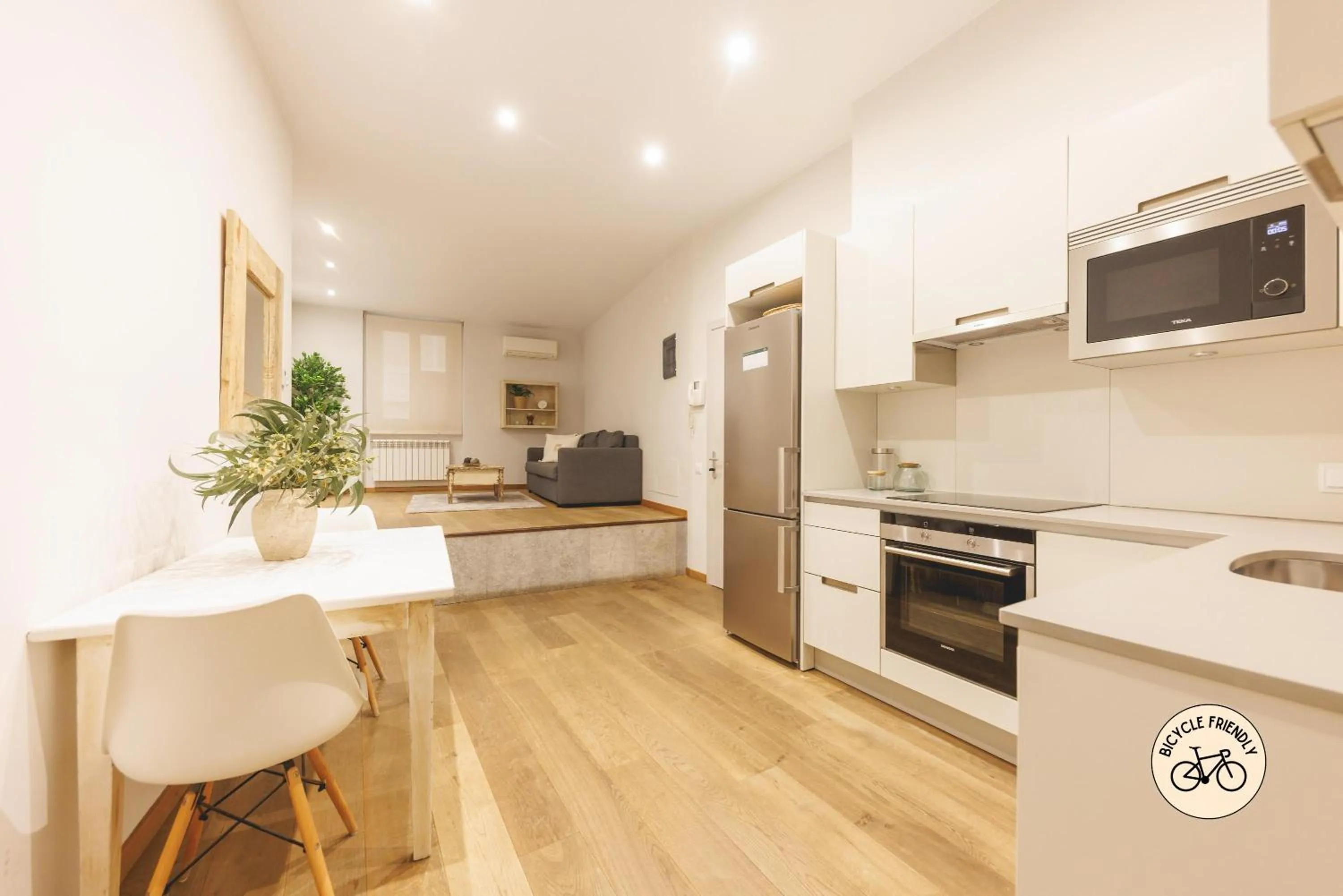 Kitchen or kitchenette in Bravissimo Força 17, Barri Vell apartments