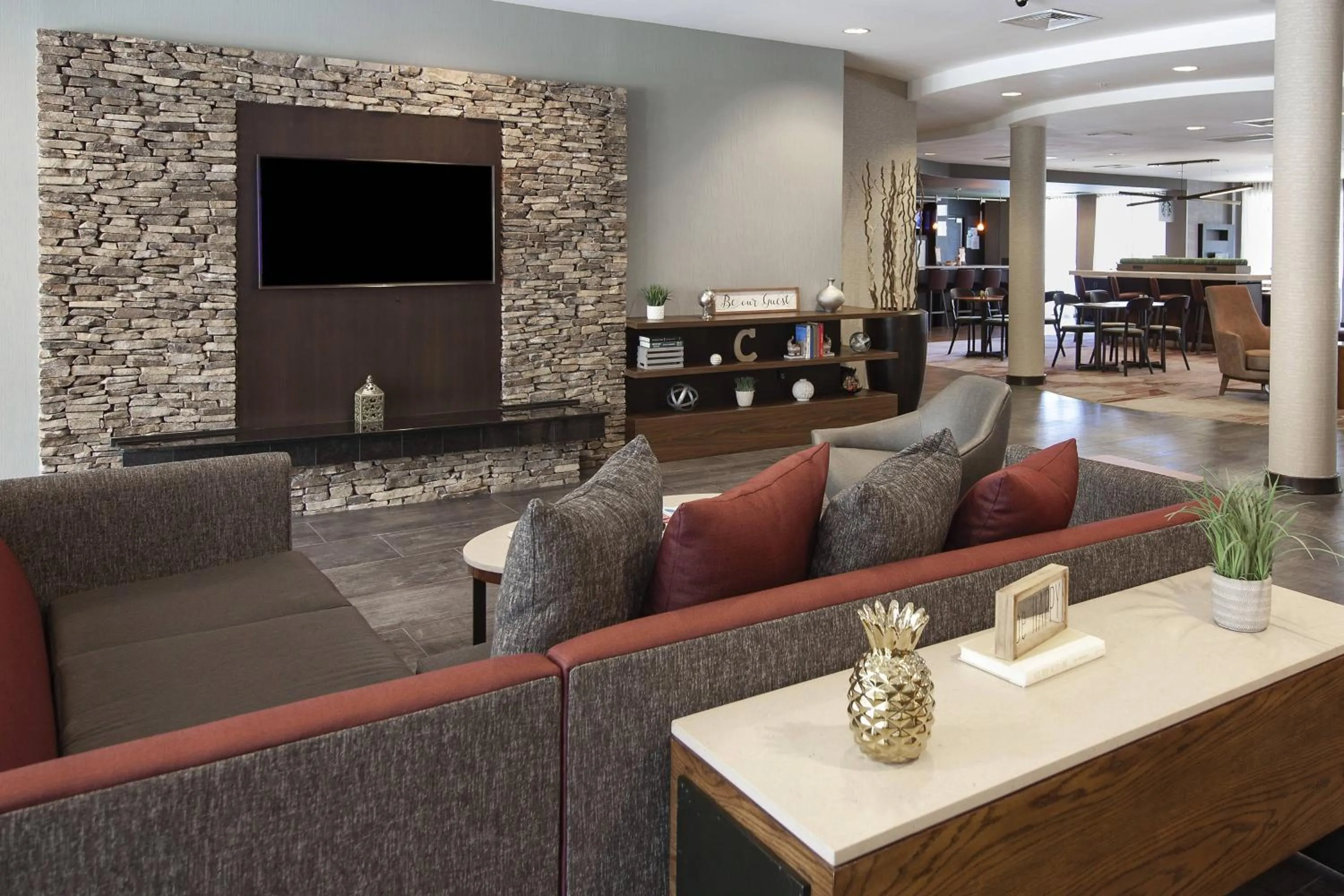 Lobby or reception in Courtyard by Marriott Valdosta