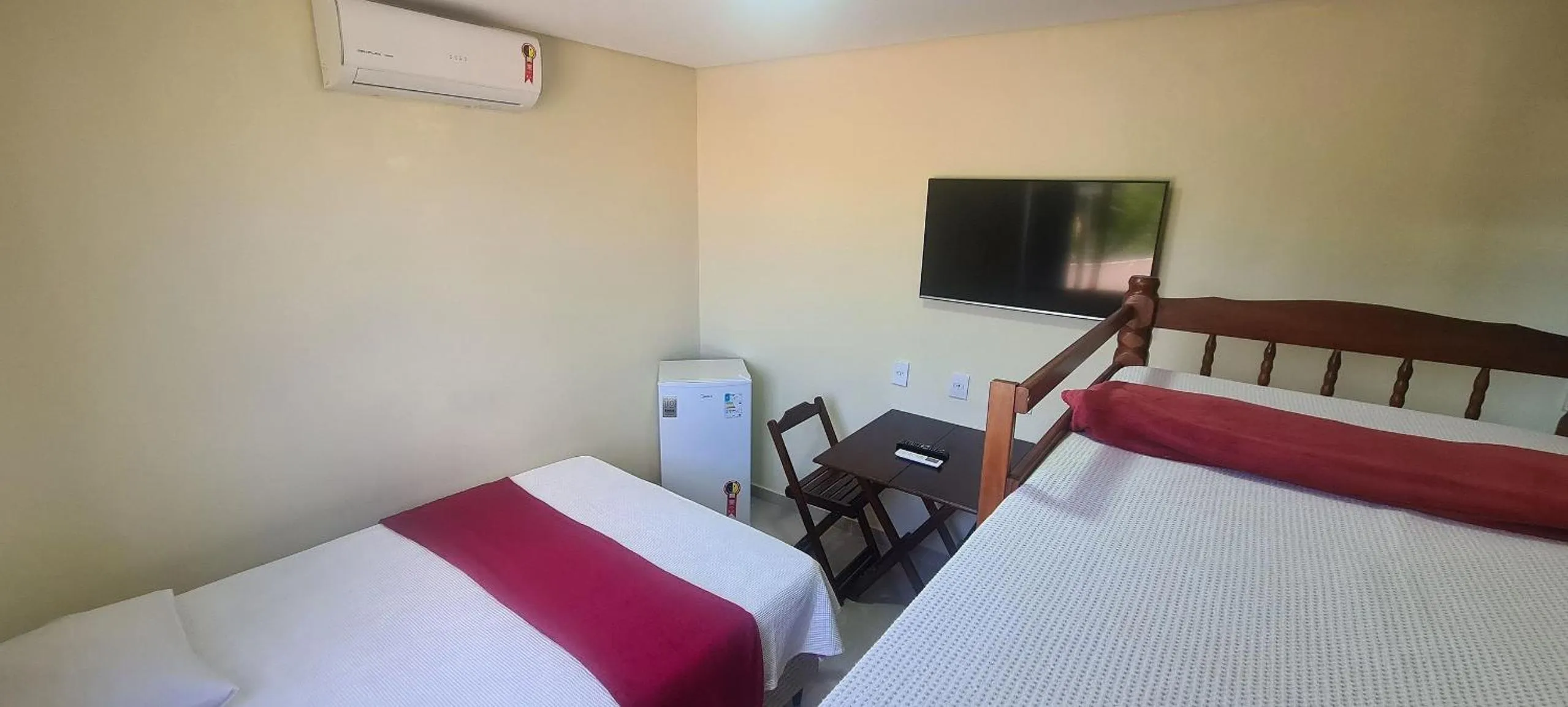 TV and multimedia, Bed in Recanto Del Mare Suítes