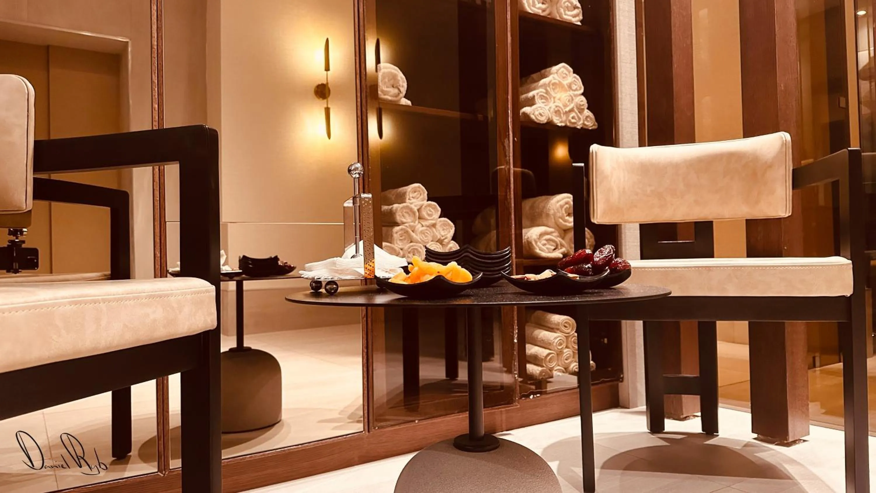 Spa and wellness centre/facilities, Bed in Roxon Urban Ramat Gan