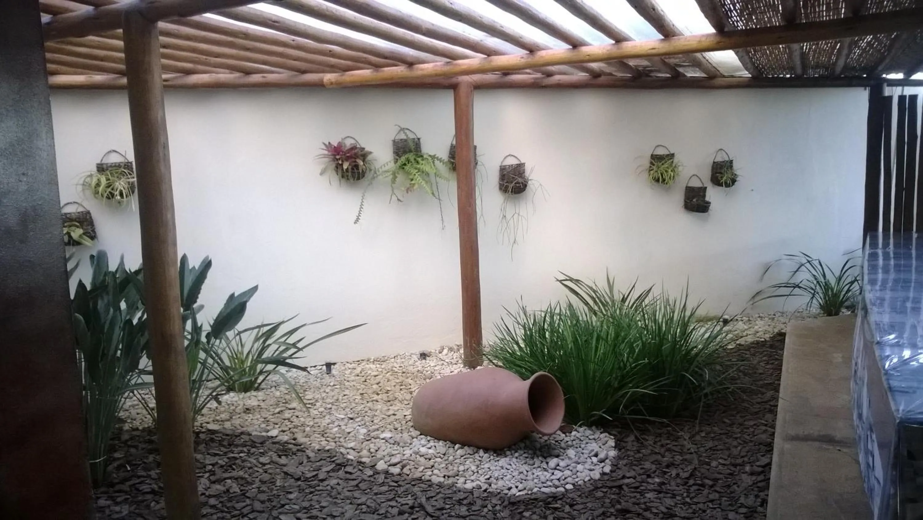 Restaurant/places to eat in Pousada do Mar