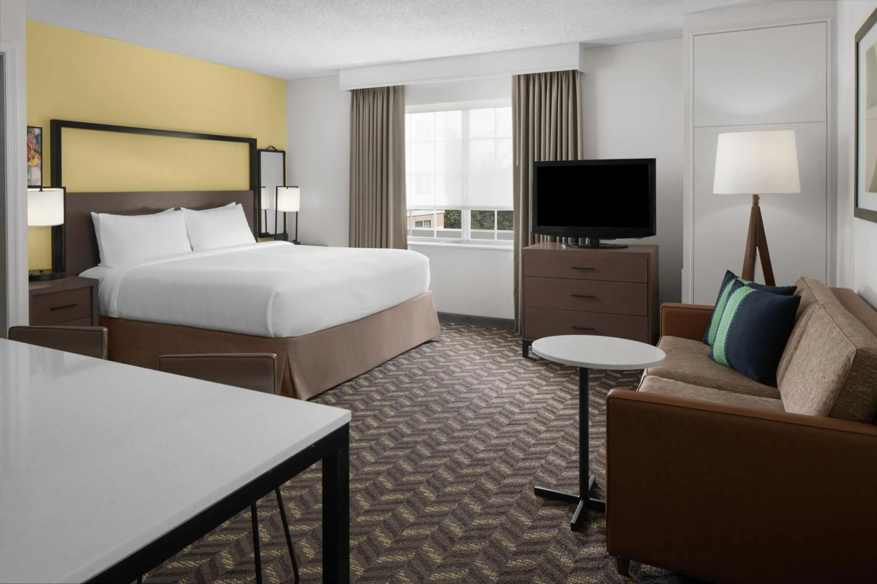 Photo of the whole room, Bed in Residence Inn by Marriott Tysons