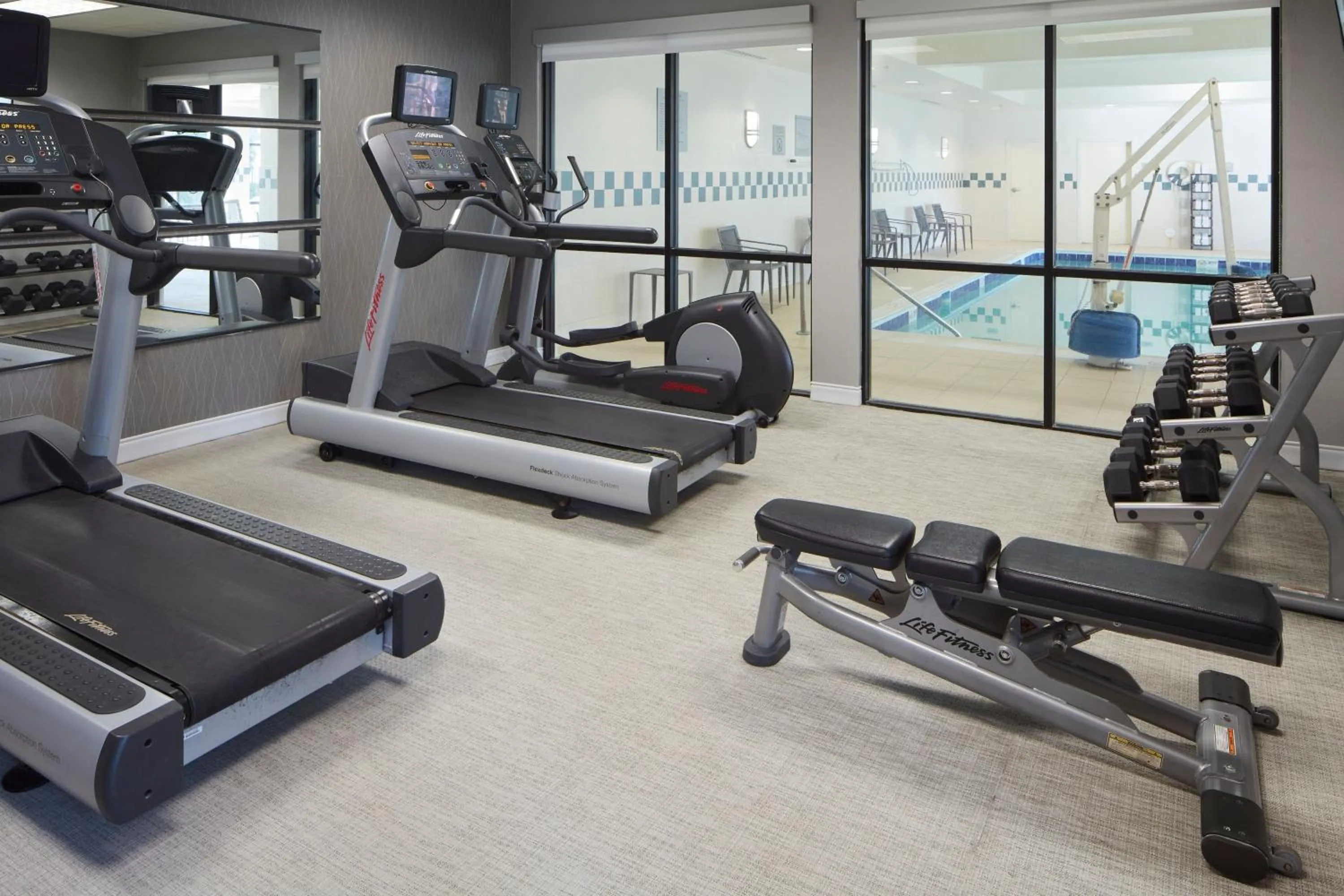 Fitness centre/facilities in Courtyard by Marriott Winchester Medical Center