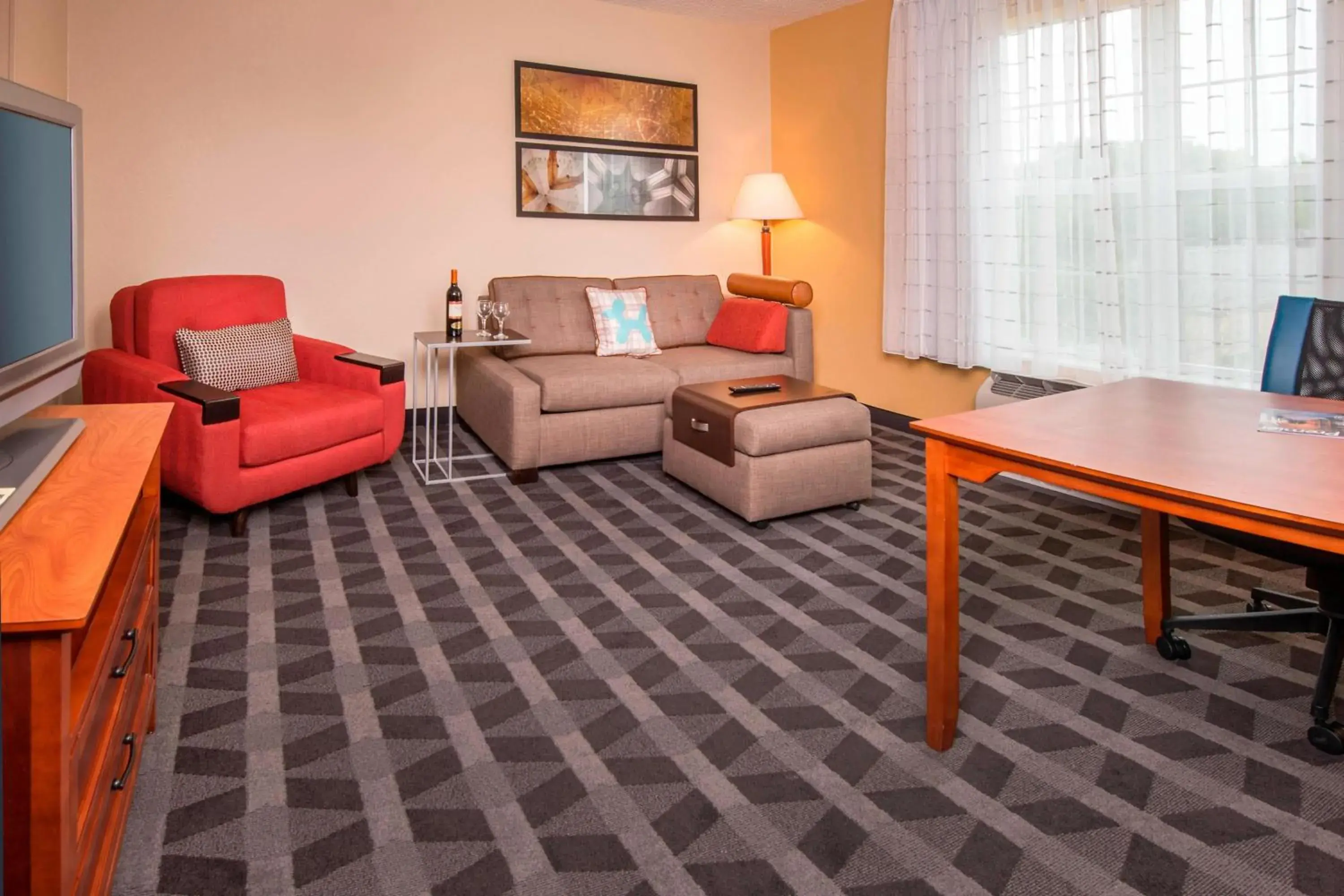 One-Bedroom Queen Suite in TownePlace Suites by Marriott Clinton at Joint Base Andrews One-Bedroom Queen Suite in TownePlace Suites by Marriott Clinton at Joint Base Andrews
