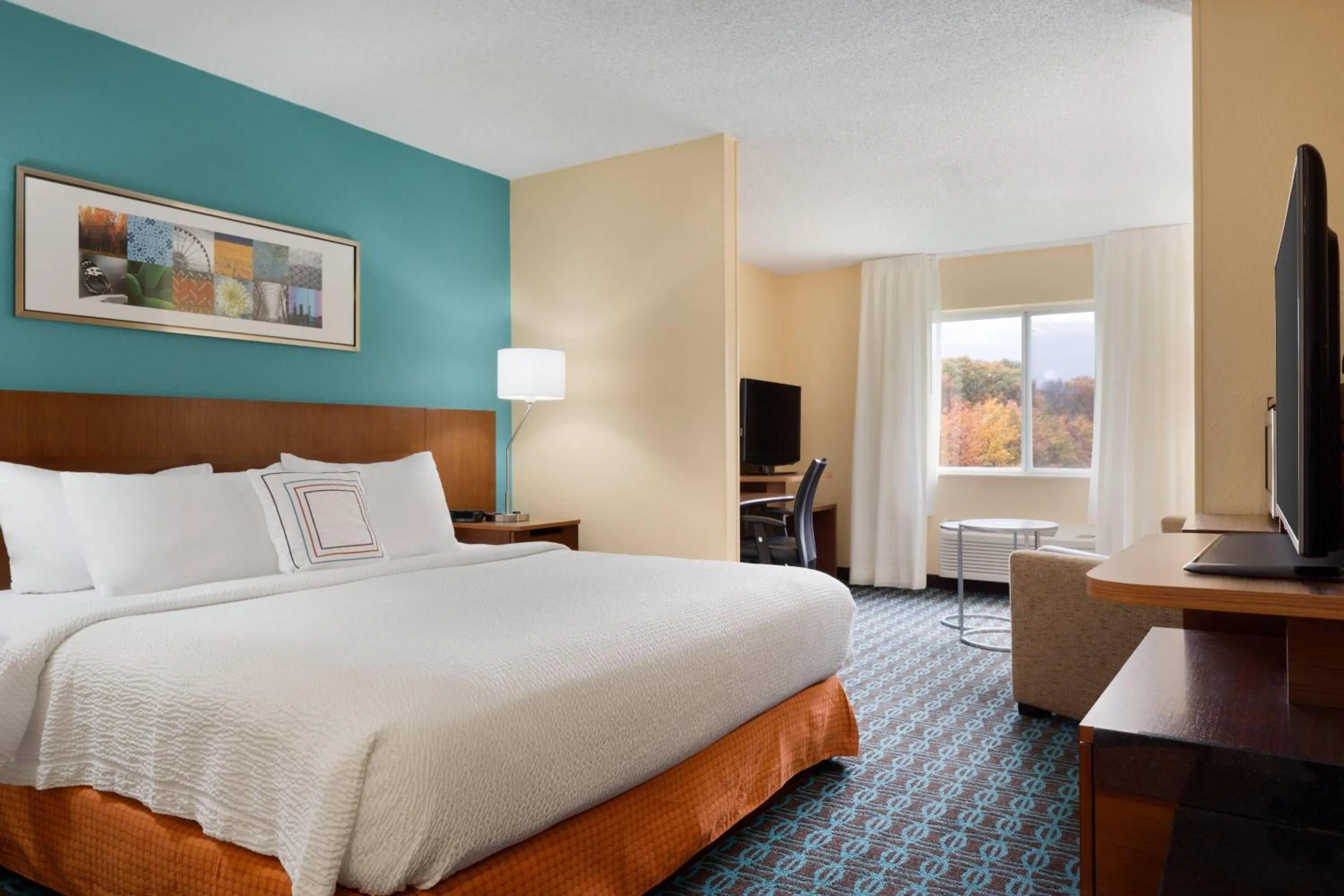 Bedroom, Bed in Fairfield Inn & Suites Youngstown Boardman Poland