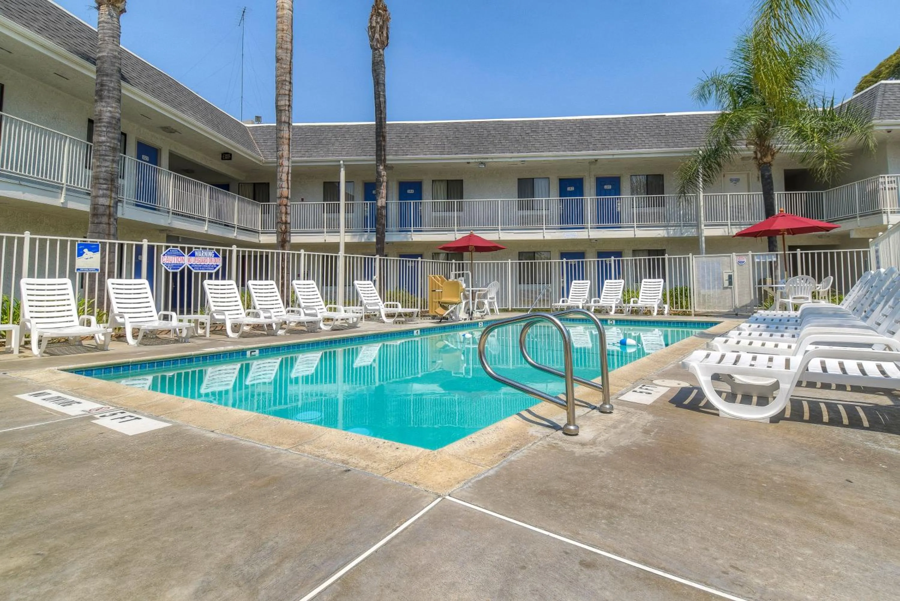 Swimming pool in Motel 6-El Cajon, CA - San Diego