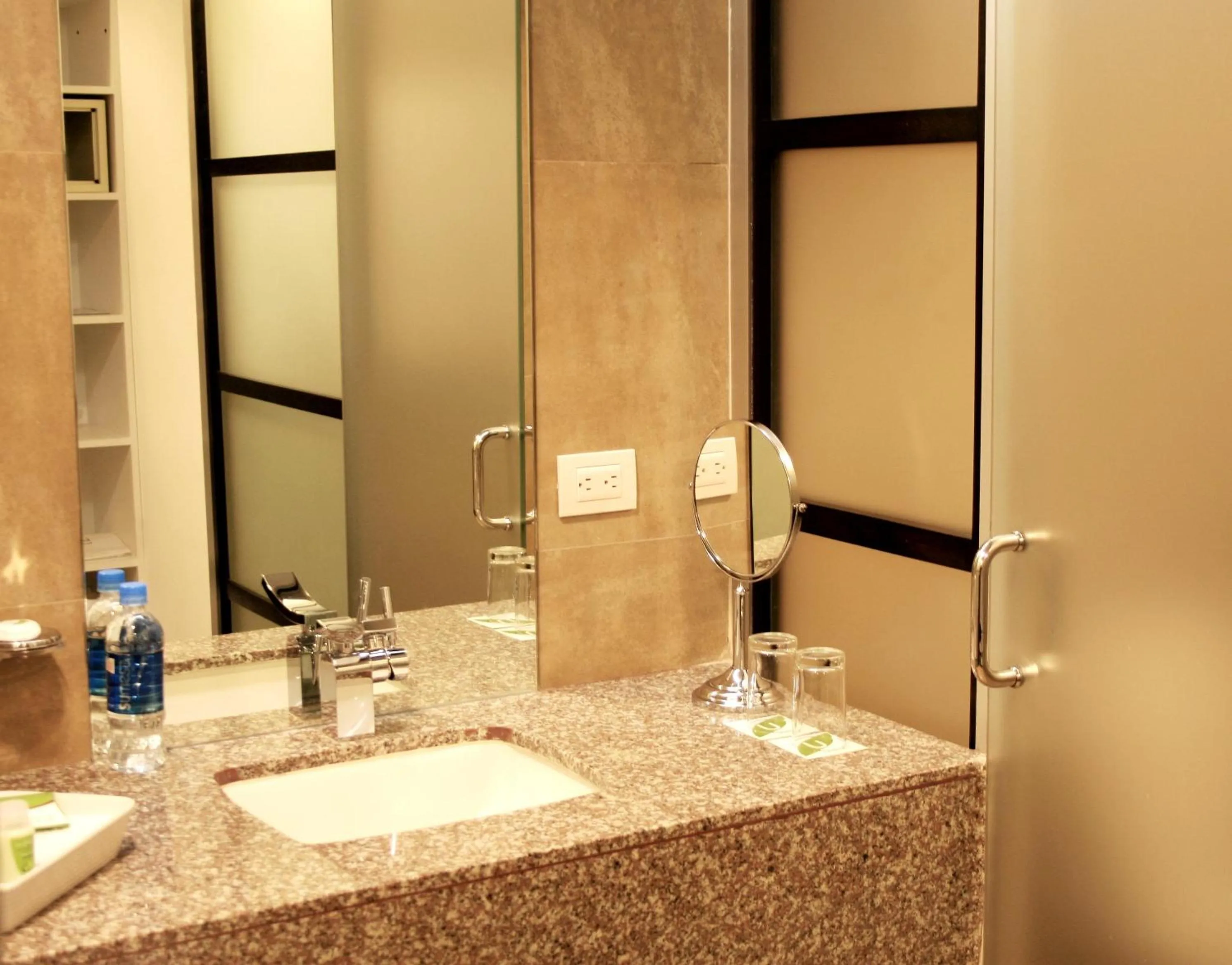 Bathroom in Unipark by Oro Verde Hotels