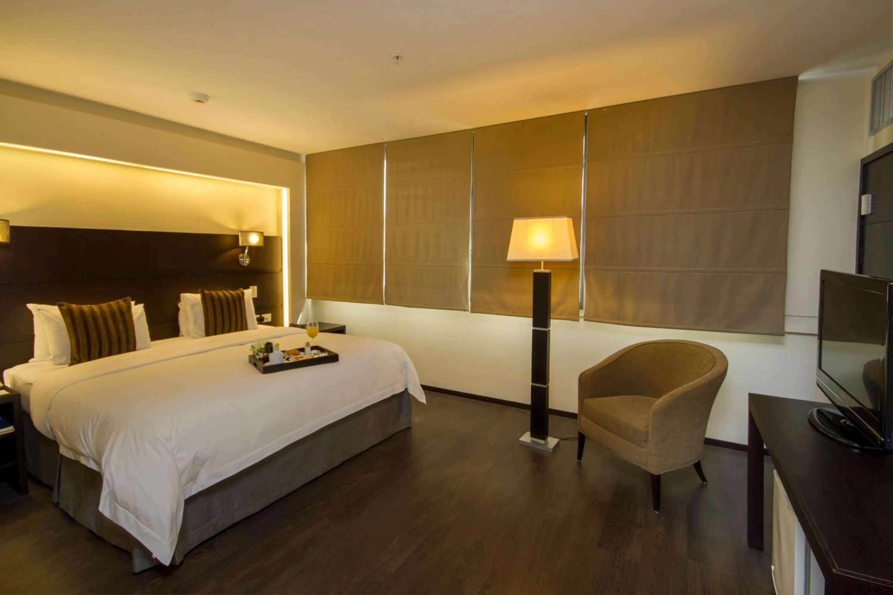 Bedroom, Bed in Unipark by Oro Verde Hotels