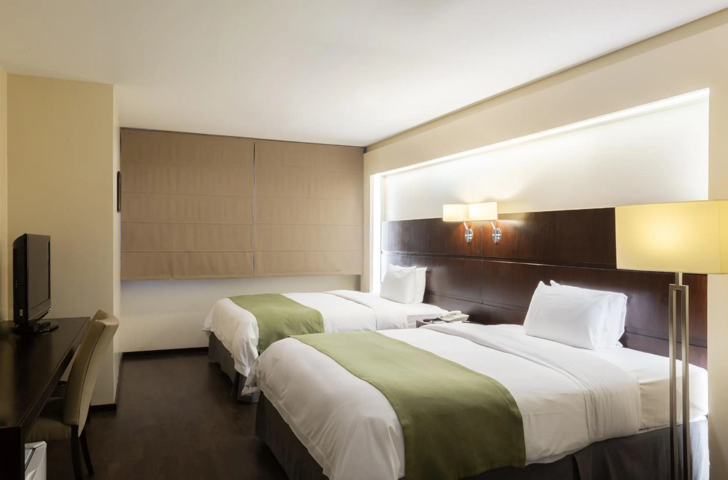 Bedroom, Bed in Unipark by Oro Verde Hotels