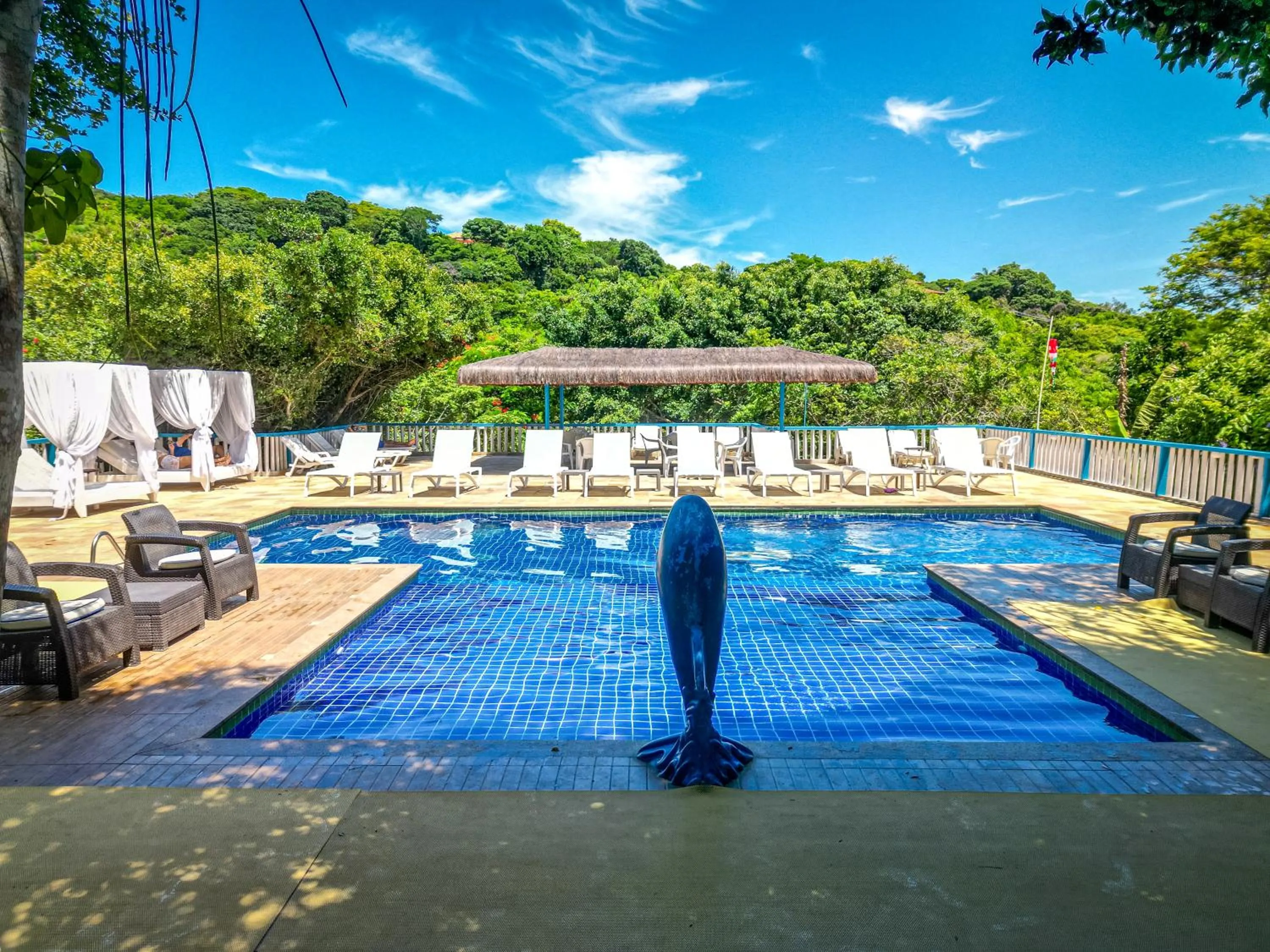 Swimming pool in Hotel Miratlantico Búzios