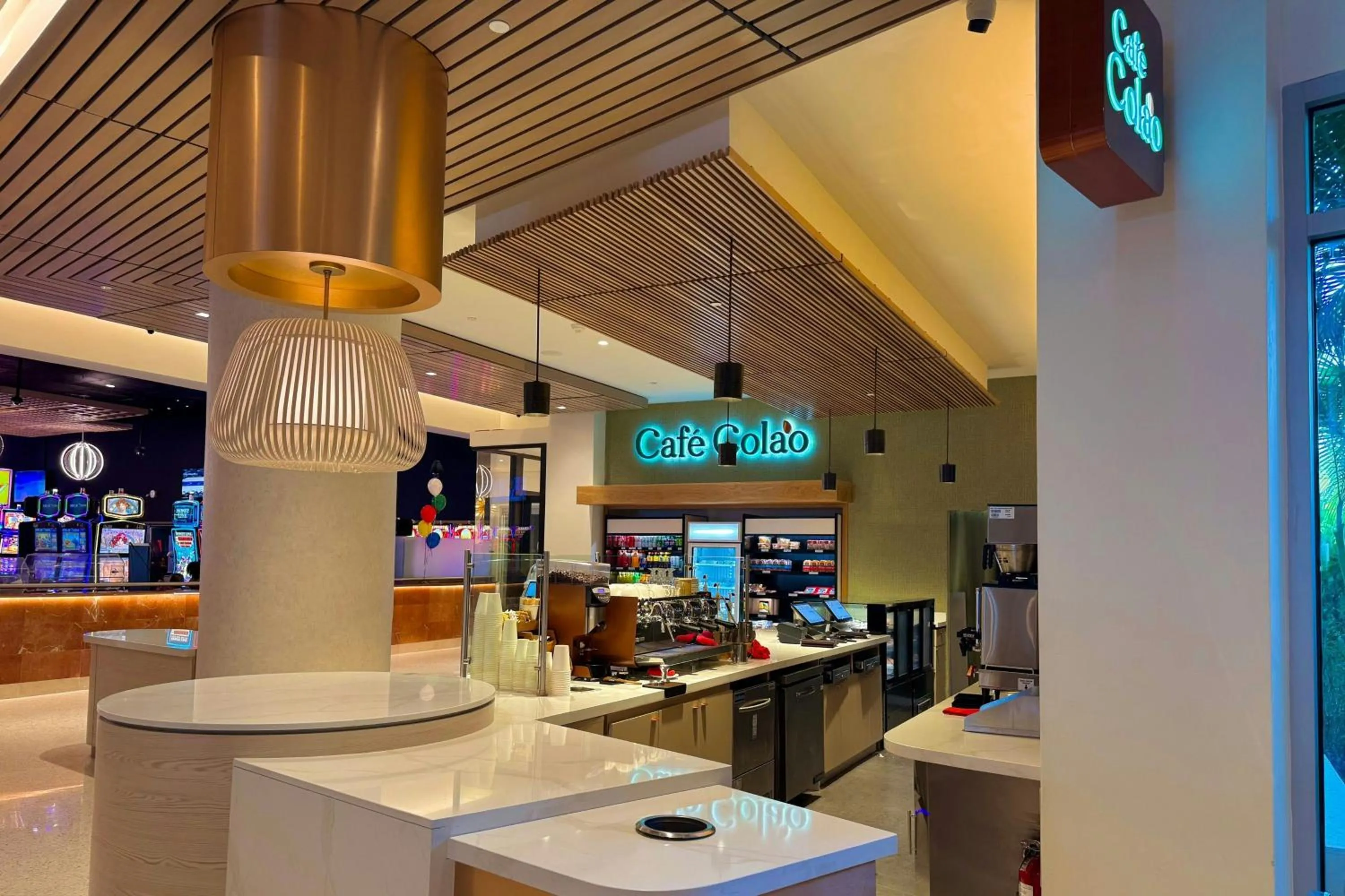 Restaurant/places to eat in Courtyard by Marriott Isla Verde Beach Resort