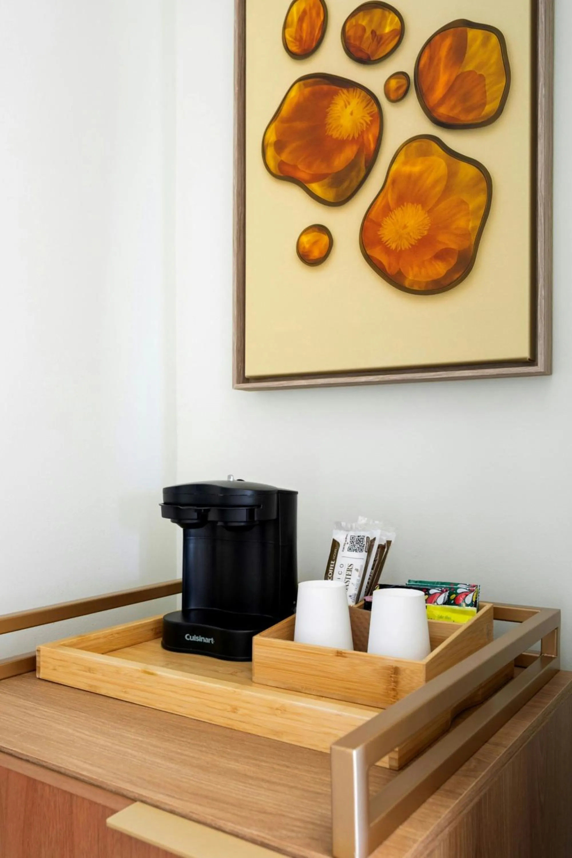 Bedroom in Courtyard by Marriott Isla Verde Beach Resort