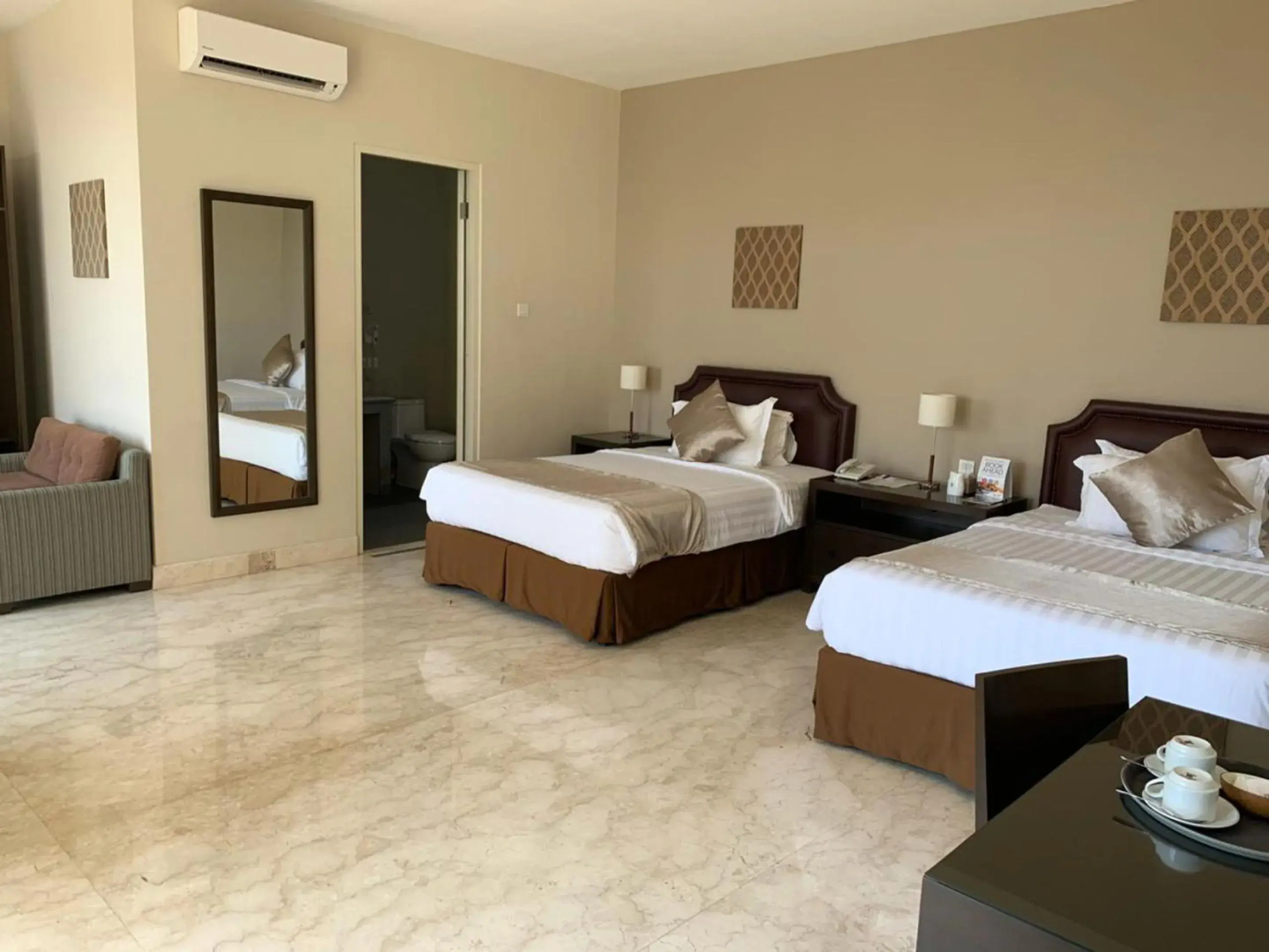 Deluxe Suite in Arainn Bed & Breakfast Tretes Prigen by ecommerceloka Deluxe Suite in Arainn Bed & Breakfast Tretes Prigen by ecommerceloka