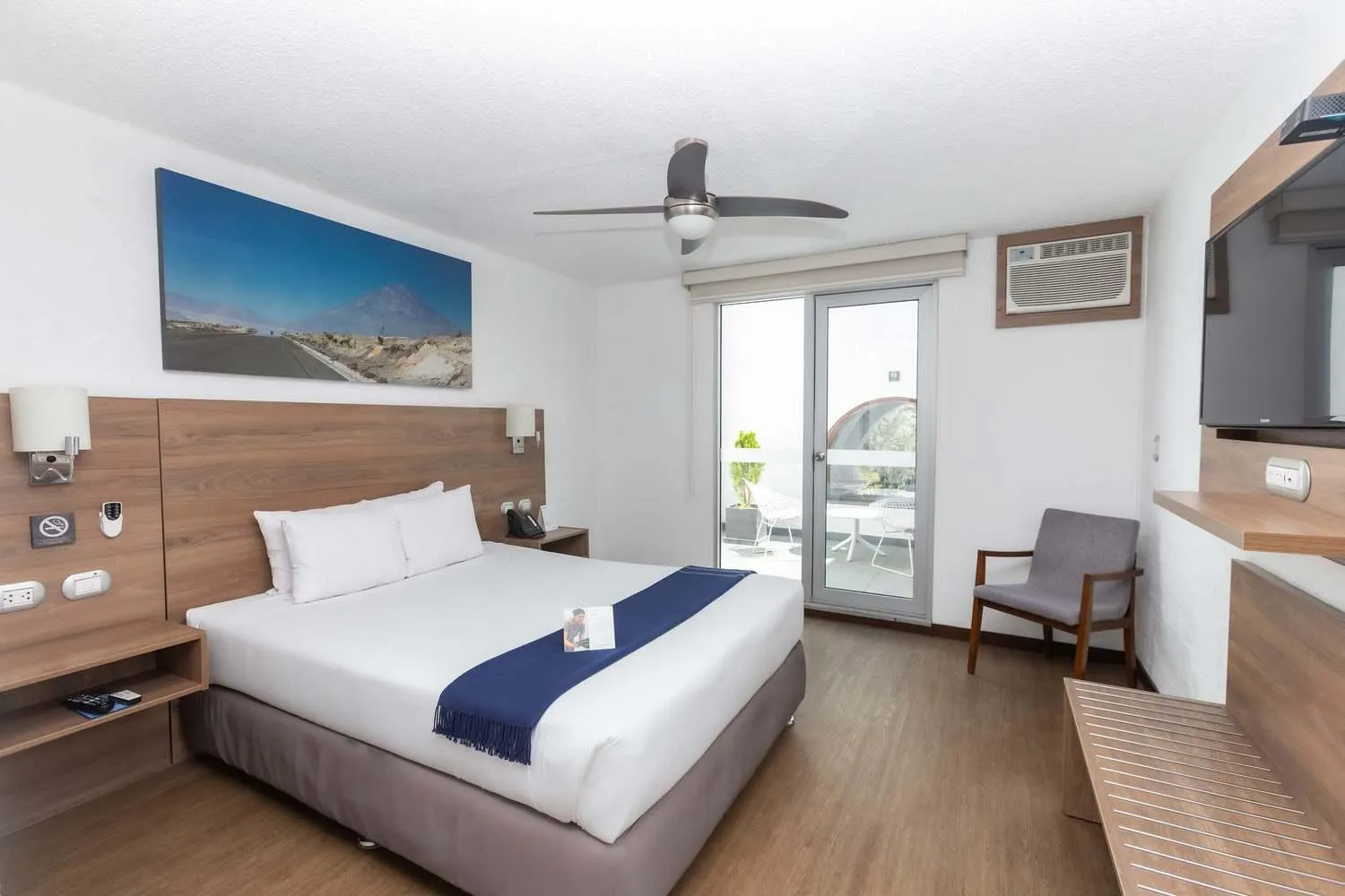 Photo of the whole room, Bed in Casa Andina Select Arequipa Plaza