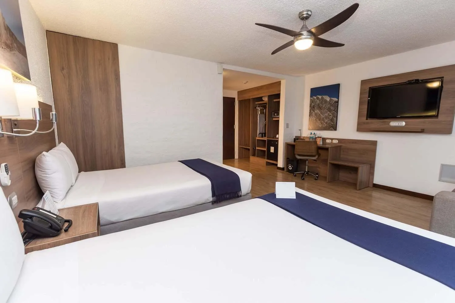 Photo of the whole room, Bed in Casa Andina Select Arequipa Plaza