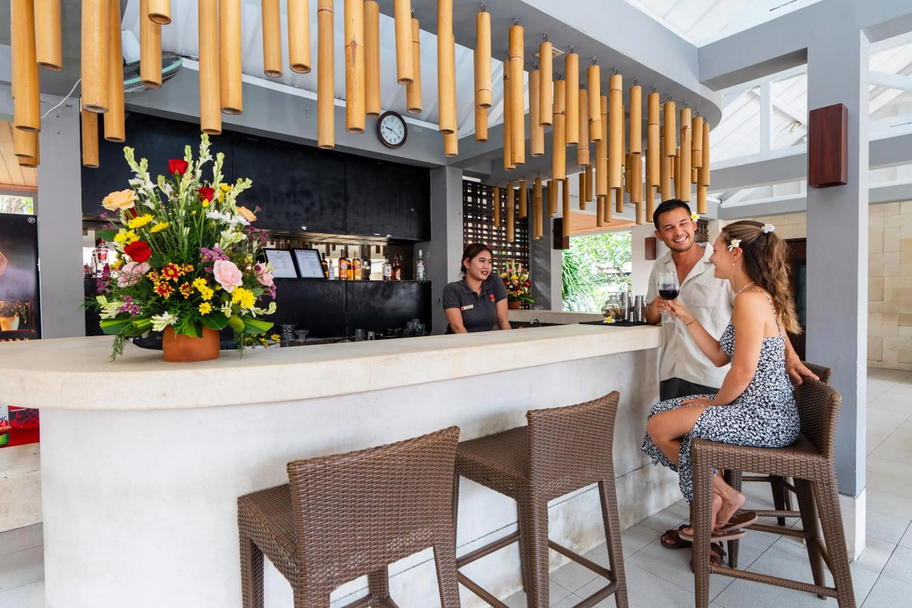 Lounge or bar in Dewi Sri Hotel